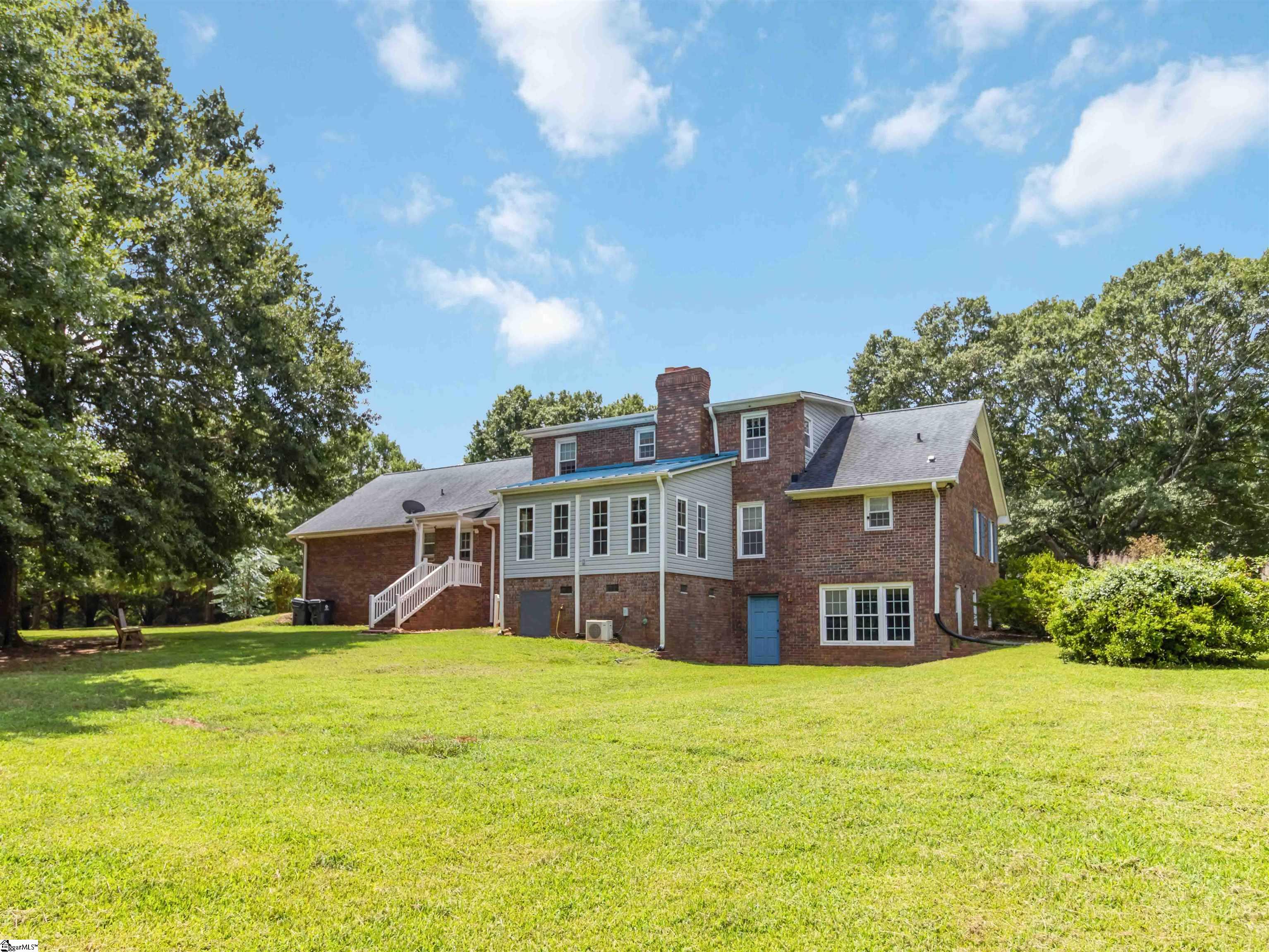 371 Davis Road Property Photo 45