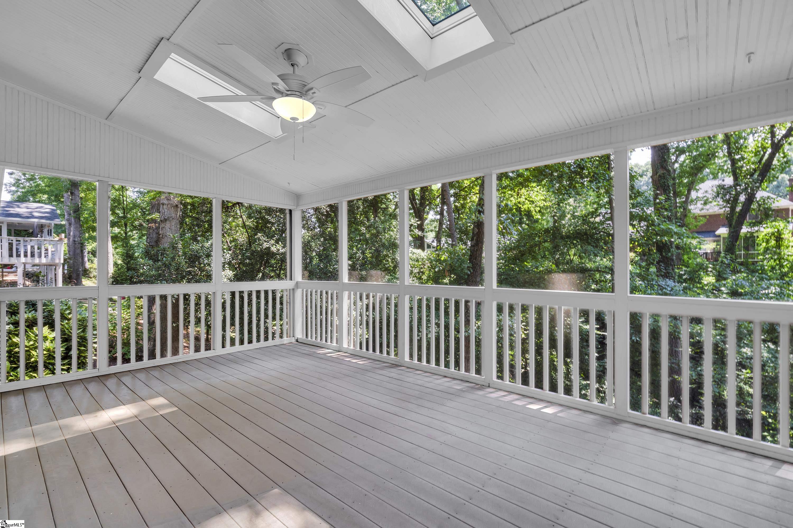 221 Briar Creek Drive Property Photo 2