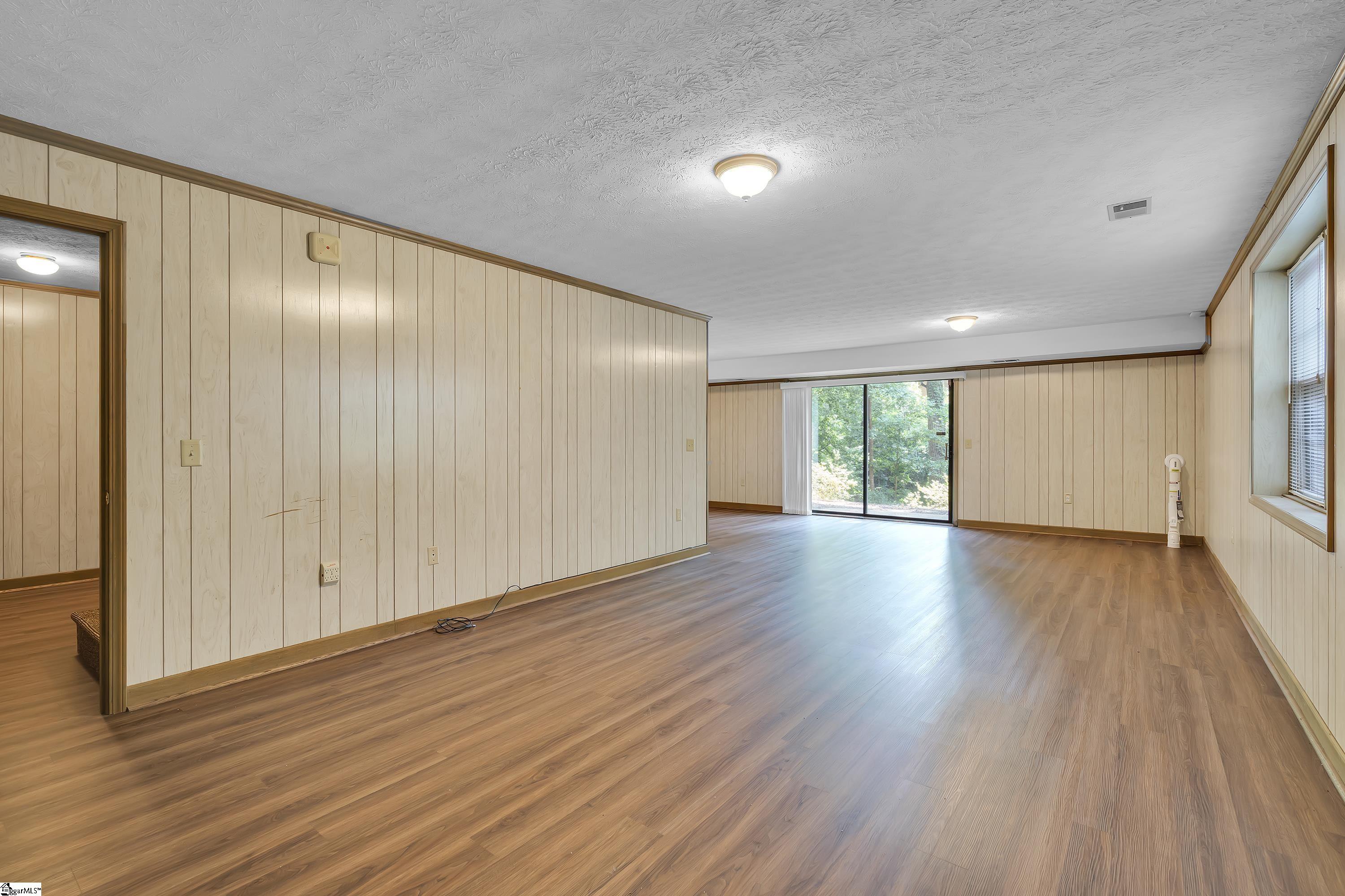 221 Briar Creek Drive Property Photo 29