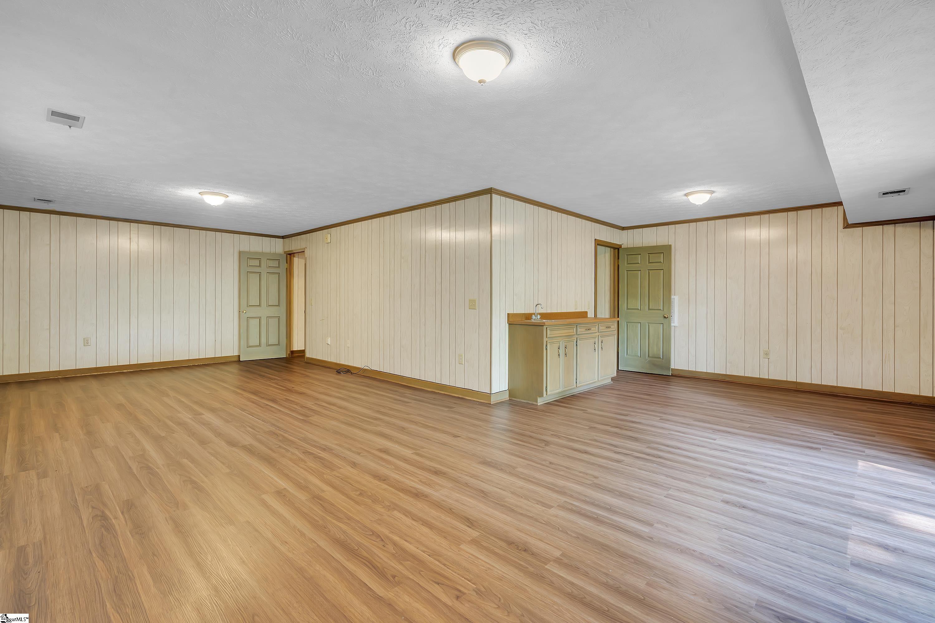 221 Briar Creek Drive Property Photo 30