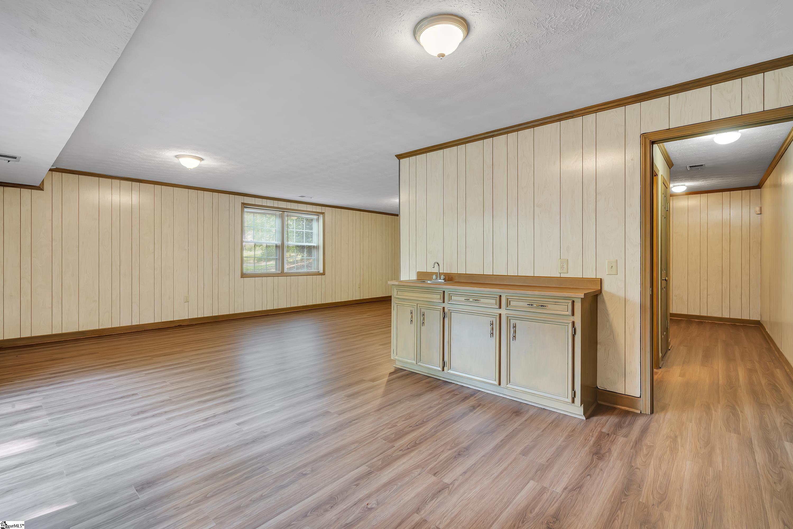 221 Briar Creek Drive Property Photo 32