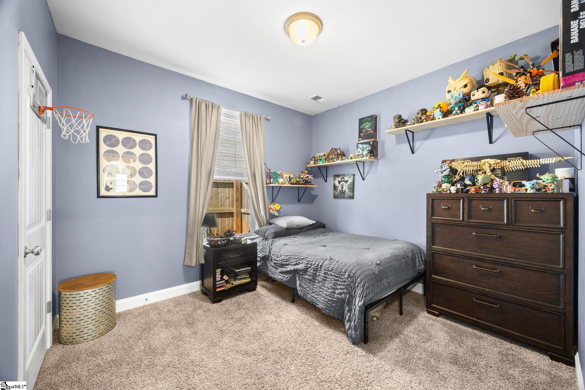323 Barnhill Court Property Photo 14