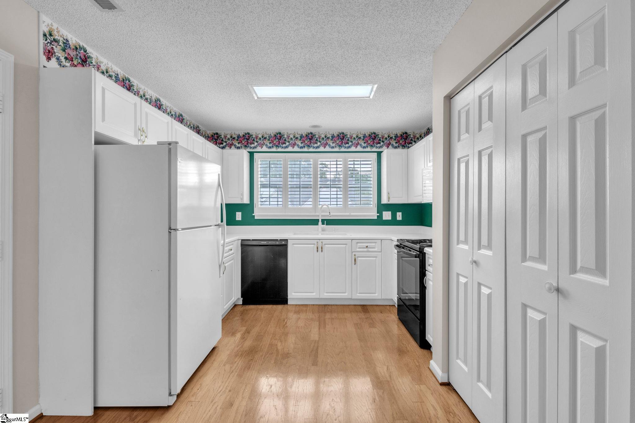 108 Raintree Cove Drive Property Photo 8