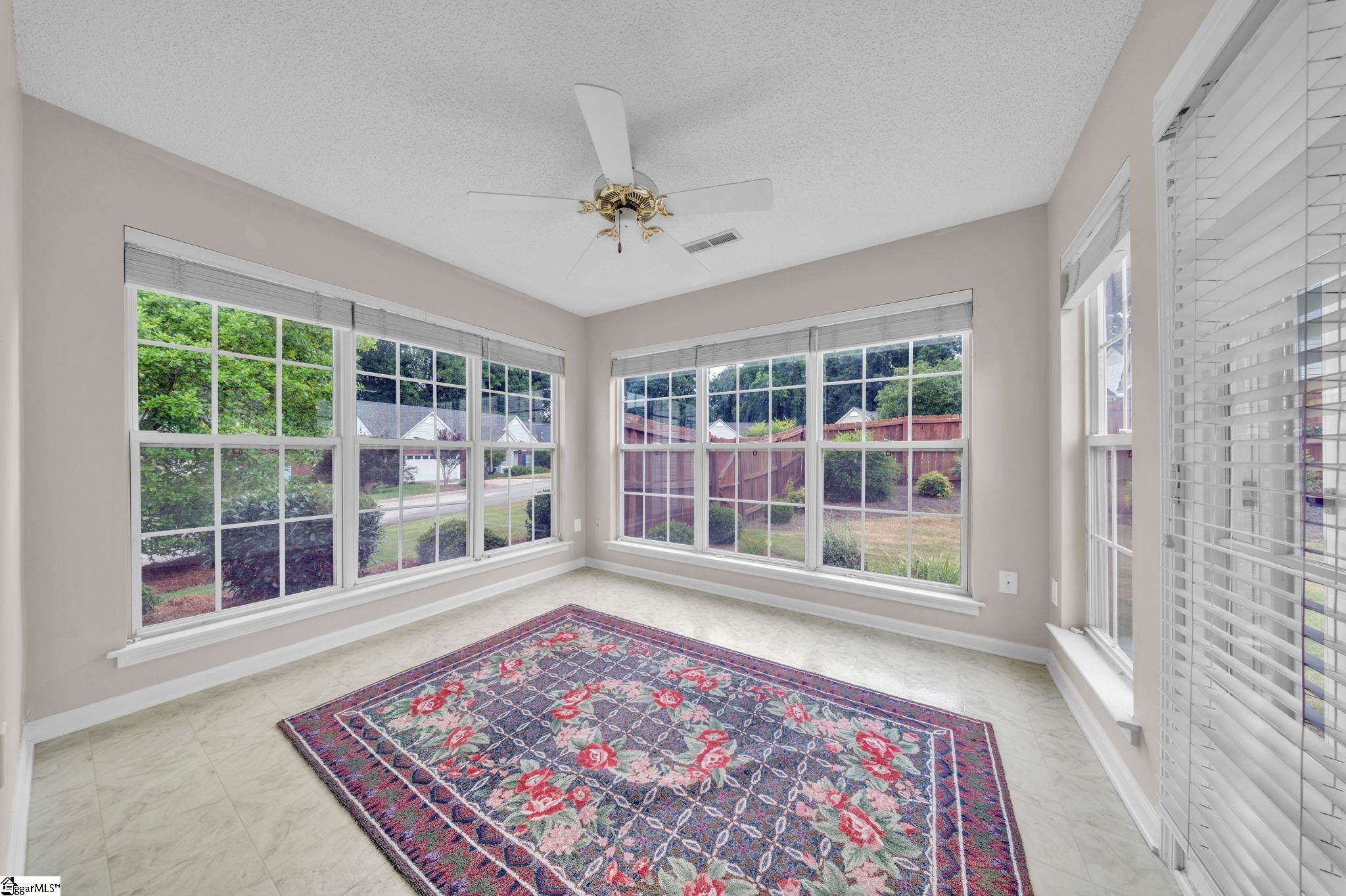 108 Raintree Cove Drive Property Photo 12