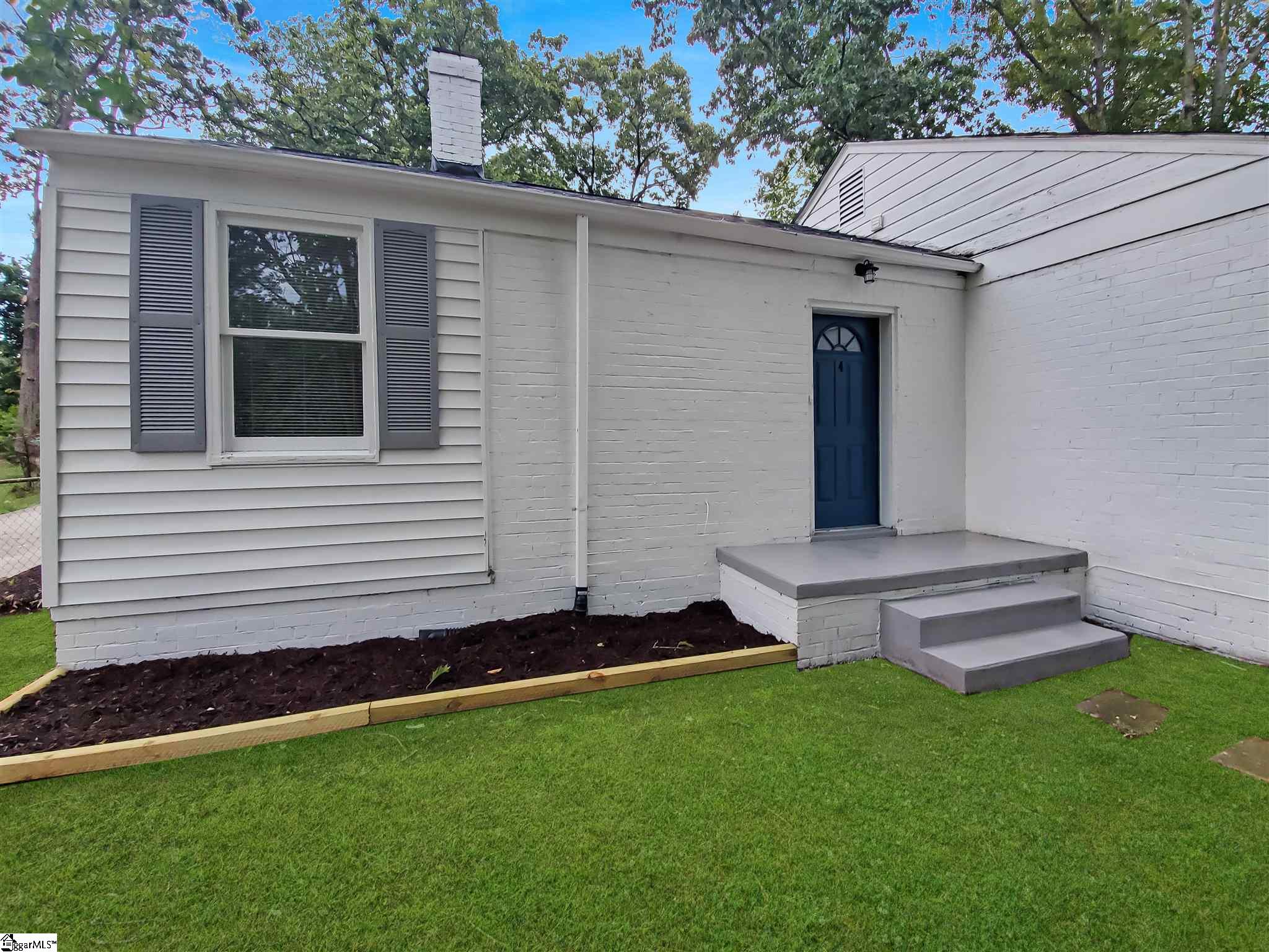 1599422 Property Photo 4