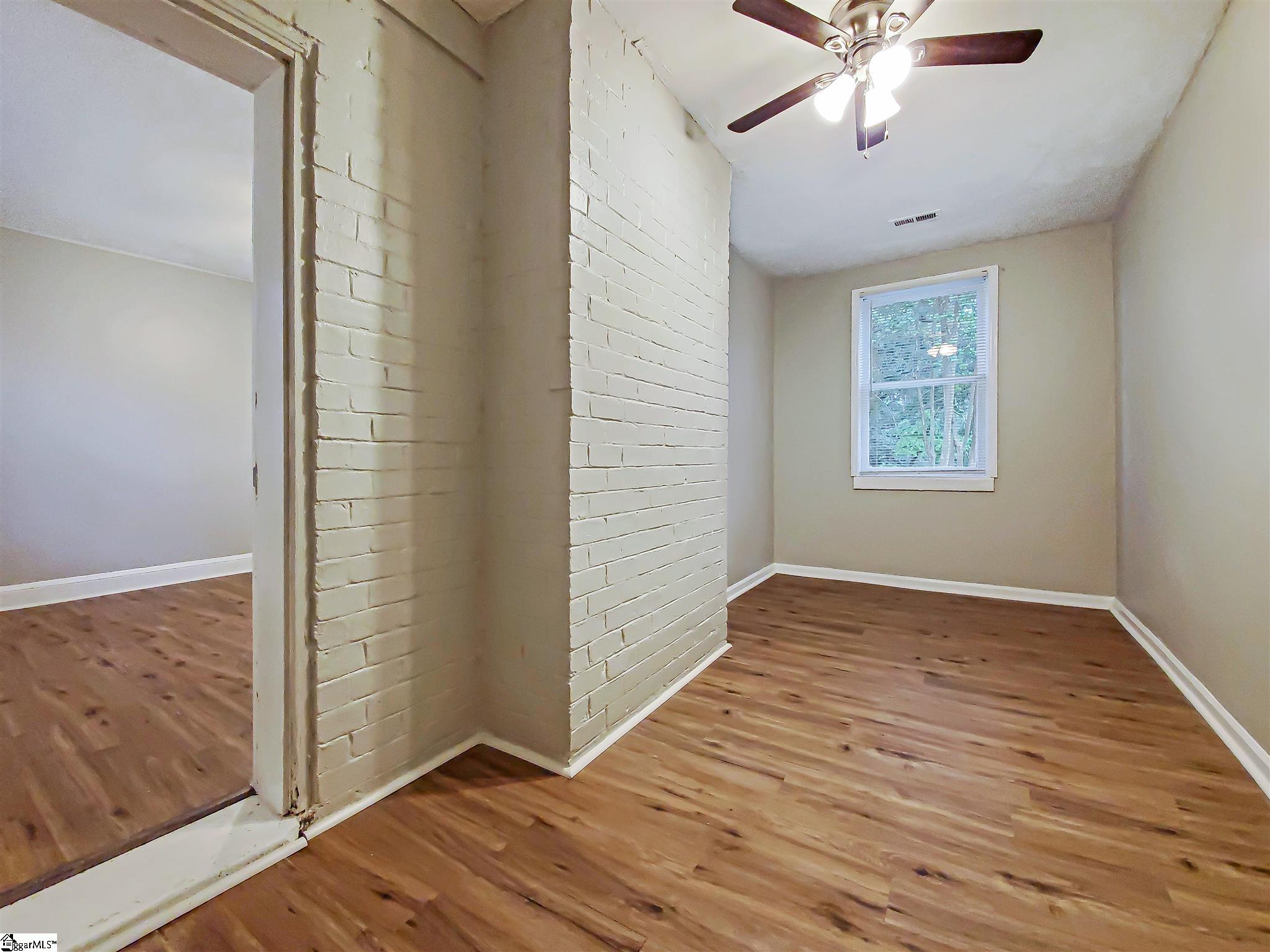 1599422 Property Photo 9