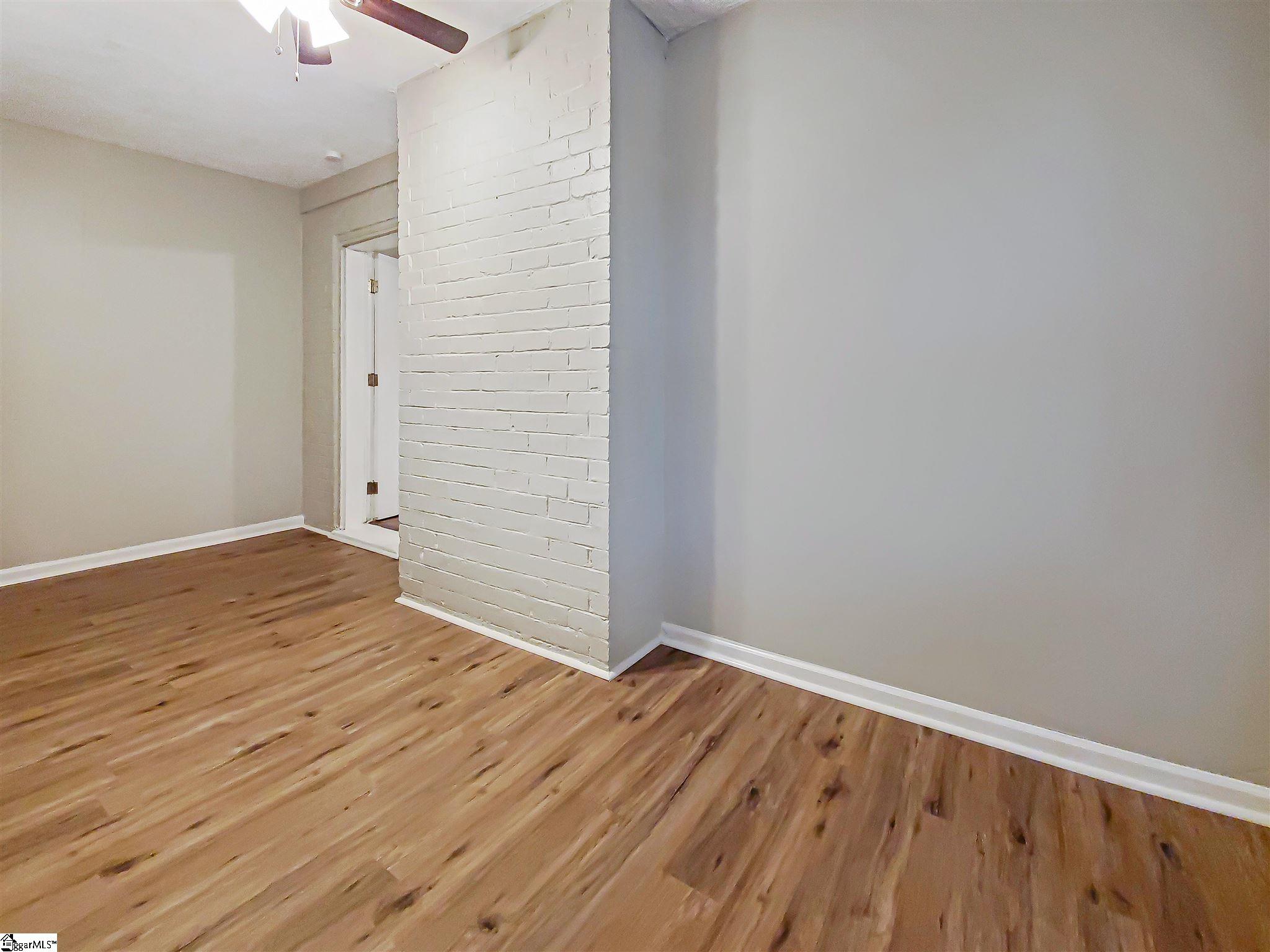 1599422 Property Photo 10