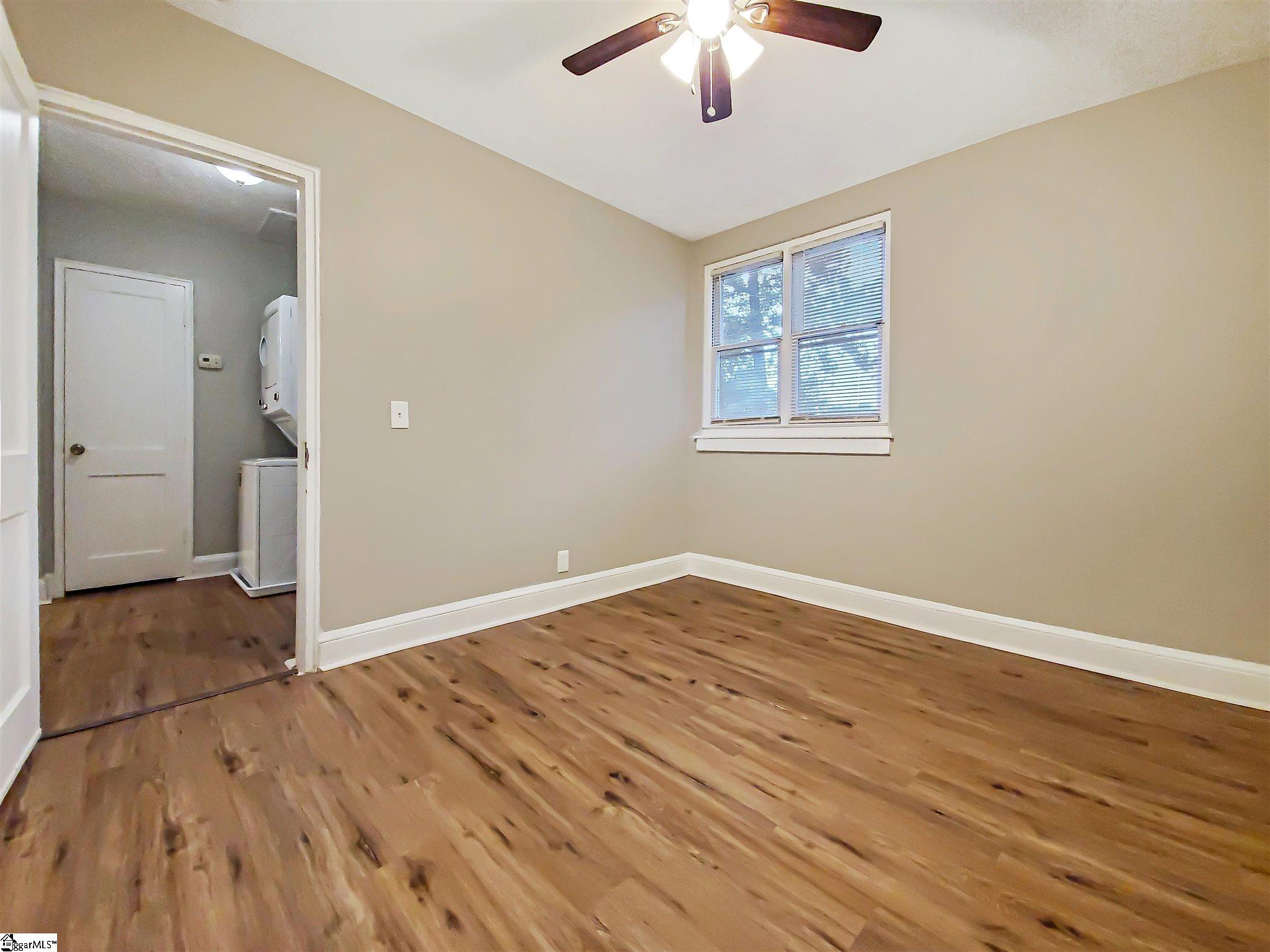 1599422 Property Photo 13