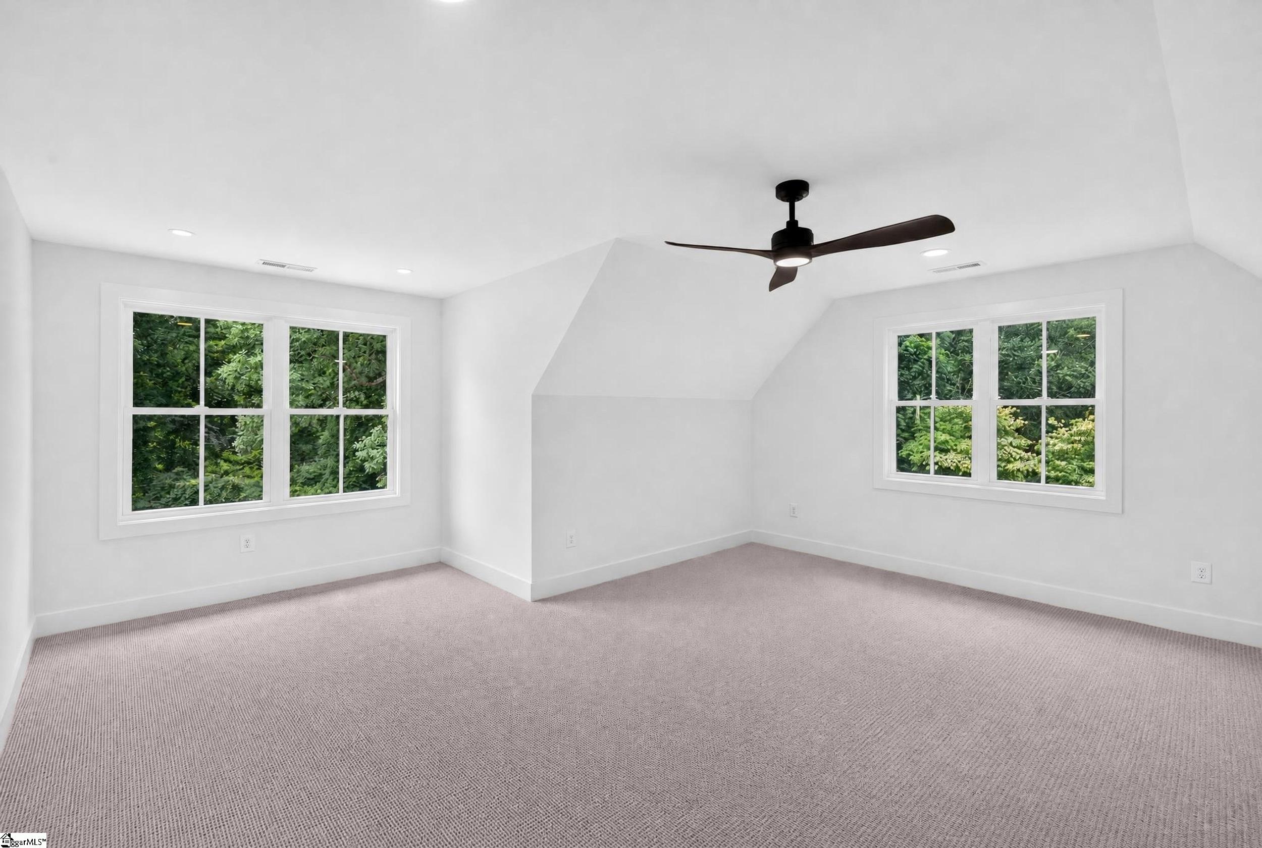 321 Dunbarton Court Property Photo 35