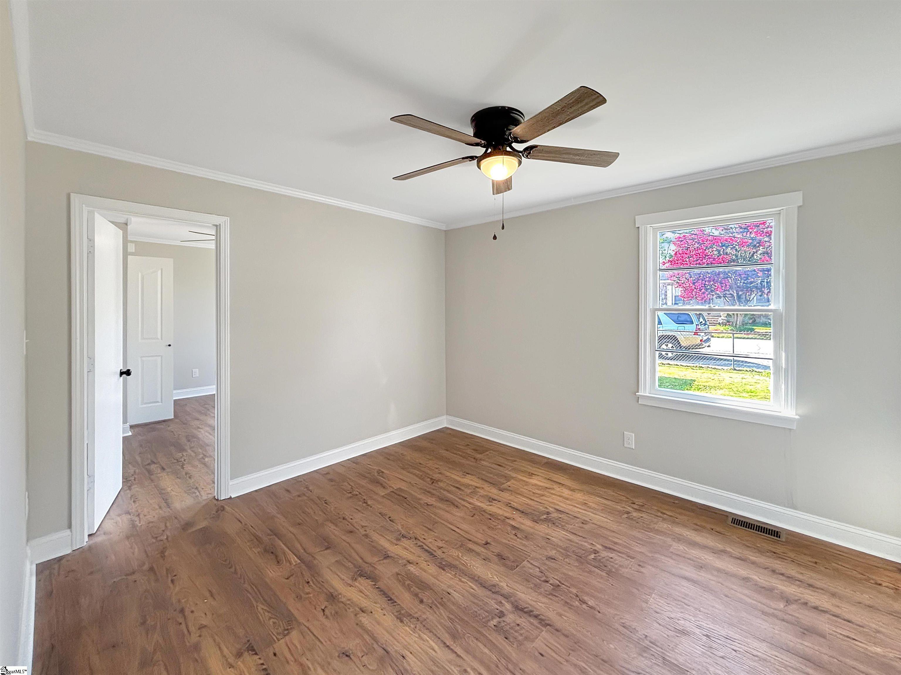 1599427 Property Photo 9