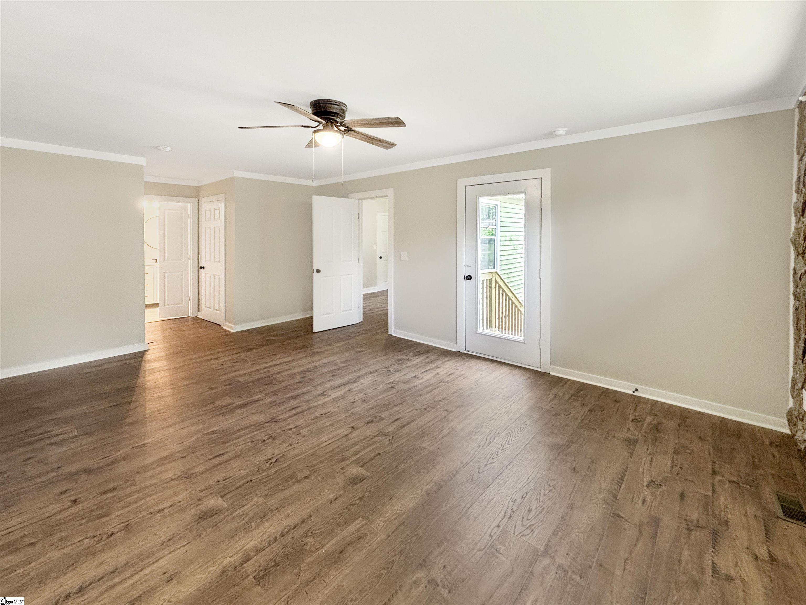 1599427 Property Photo 18