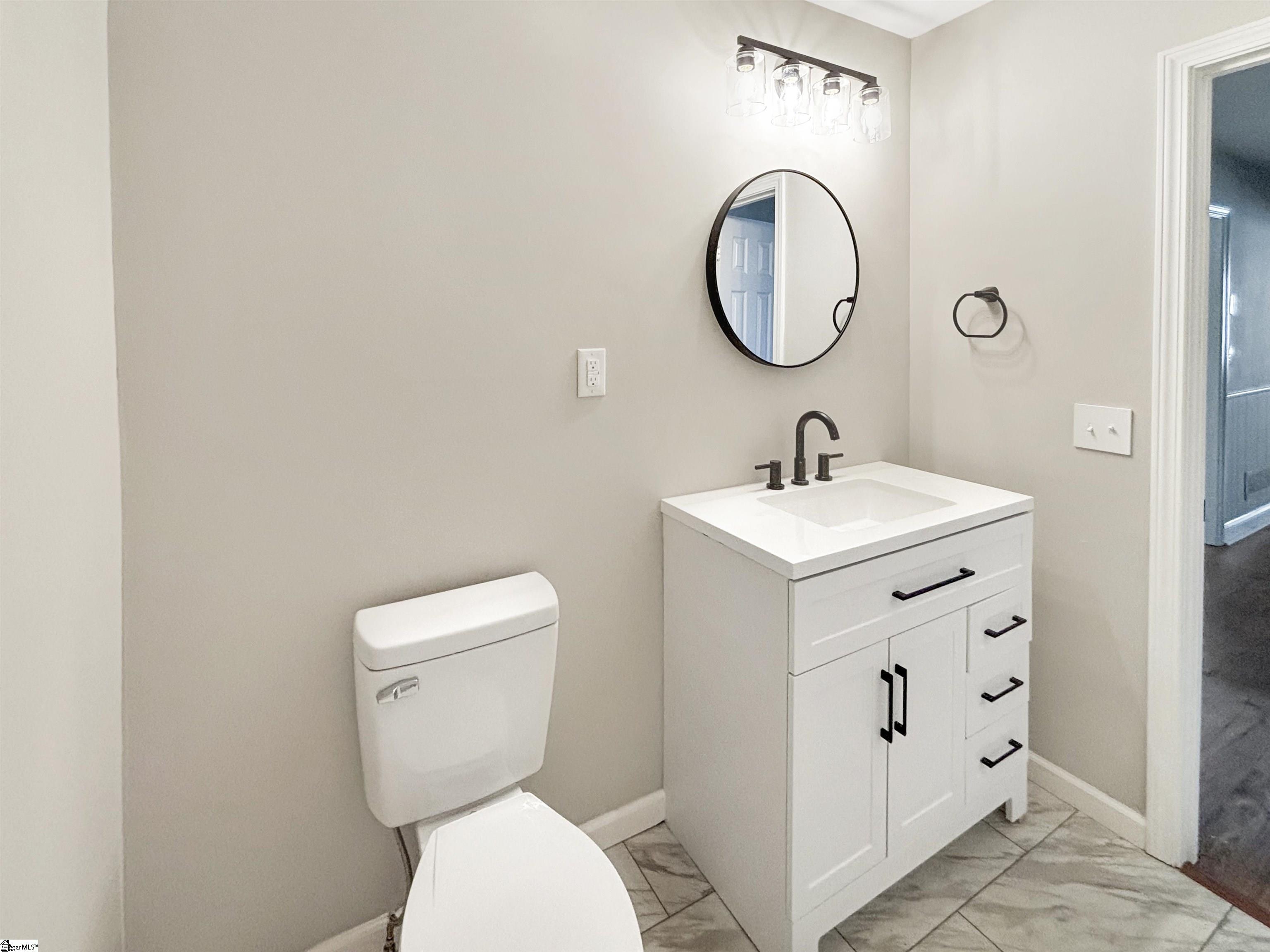 1599427 Property Photo 27