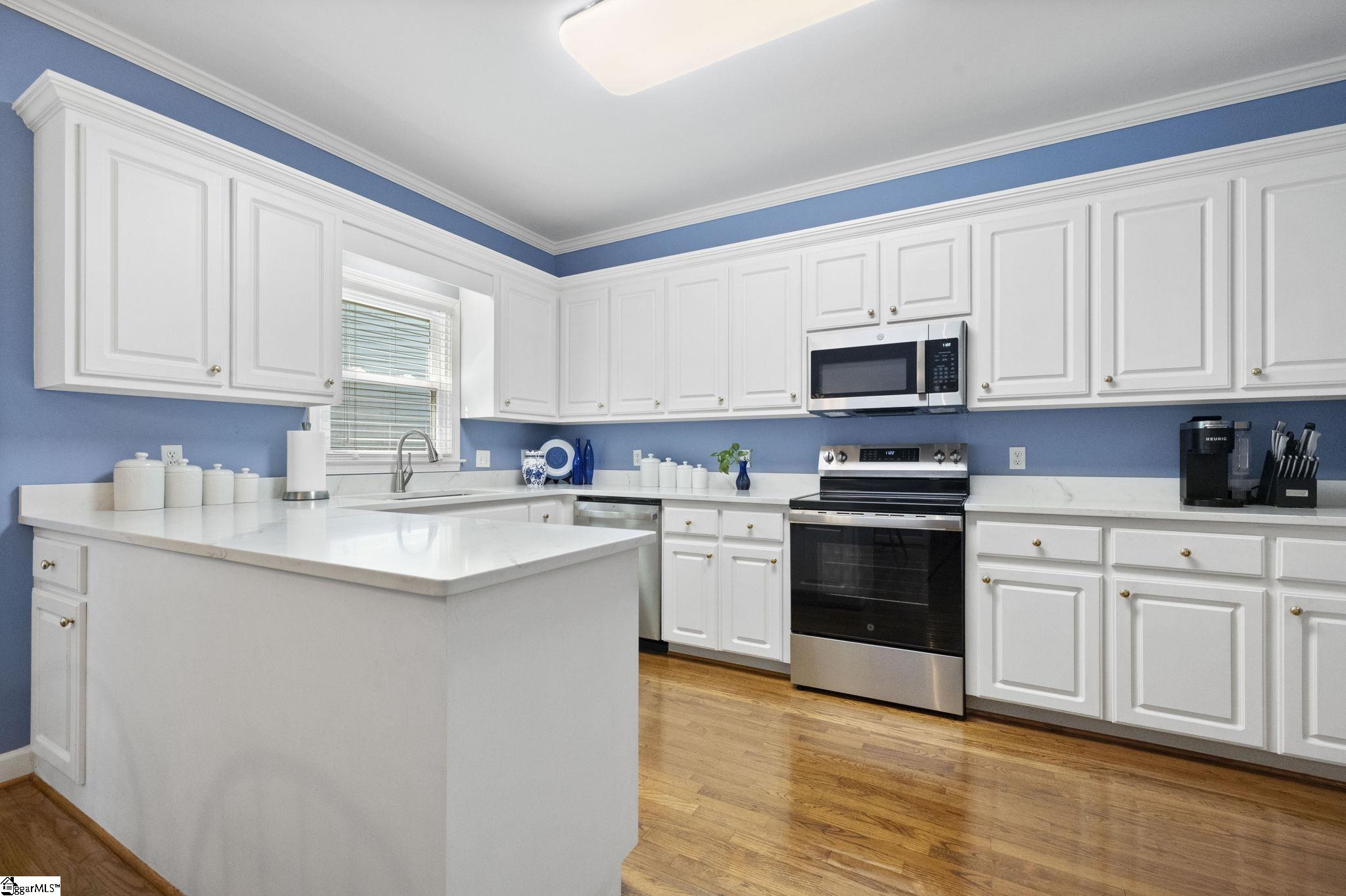 220 Baucom Park Drive Property Photo 7