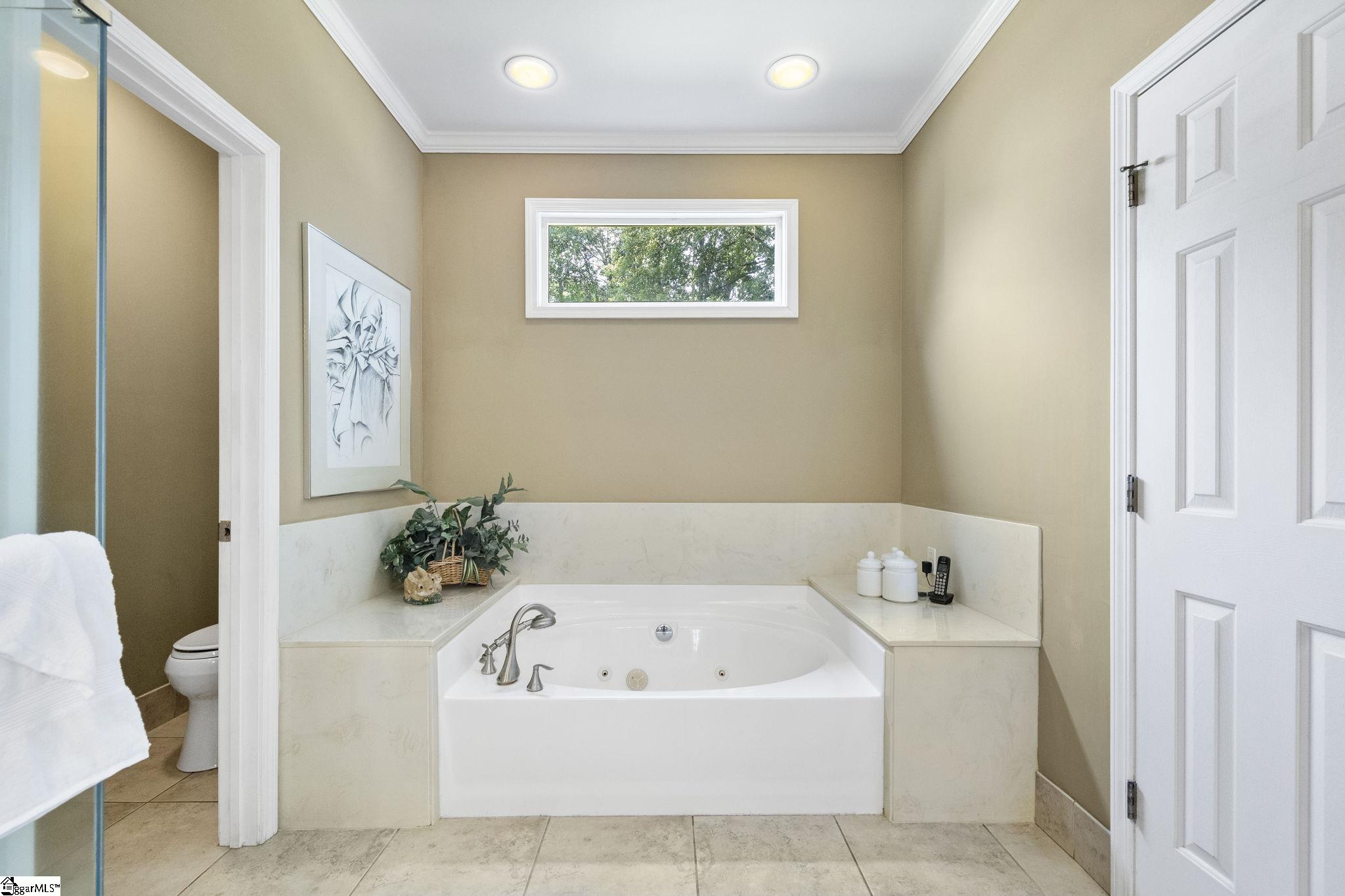 220 Baucom Park Drive Property Photo 20
