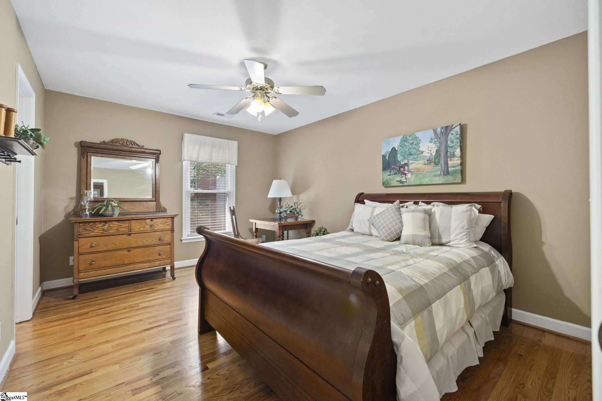 220 Baucom Park Drive Property Photo 28
