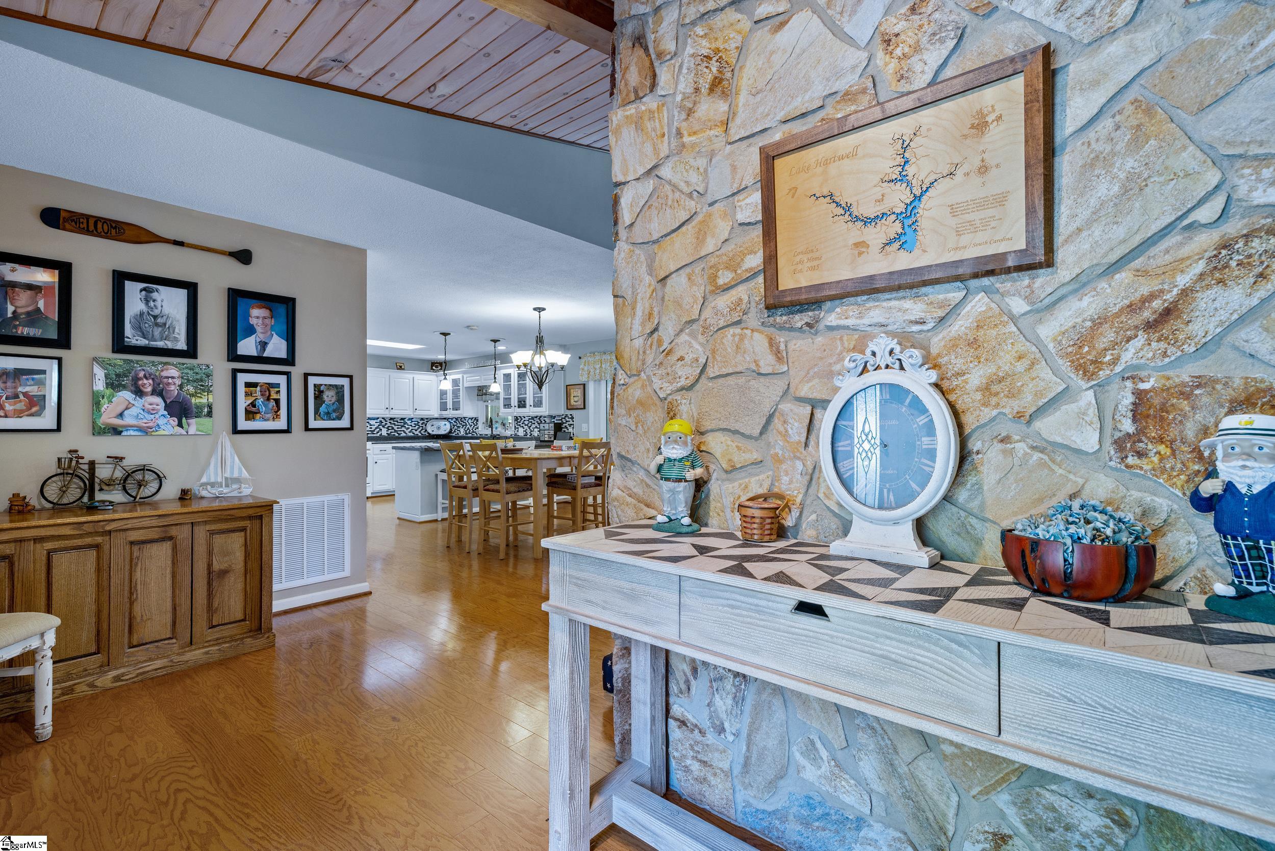 126 Indian Hill Property Photo 8