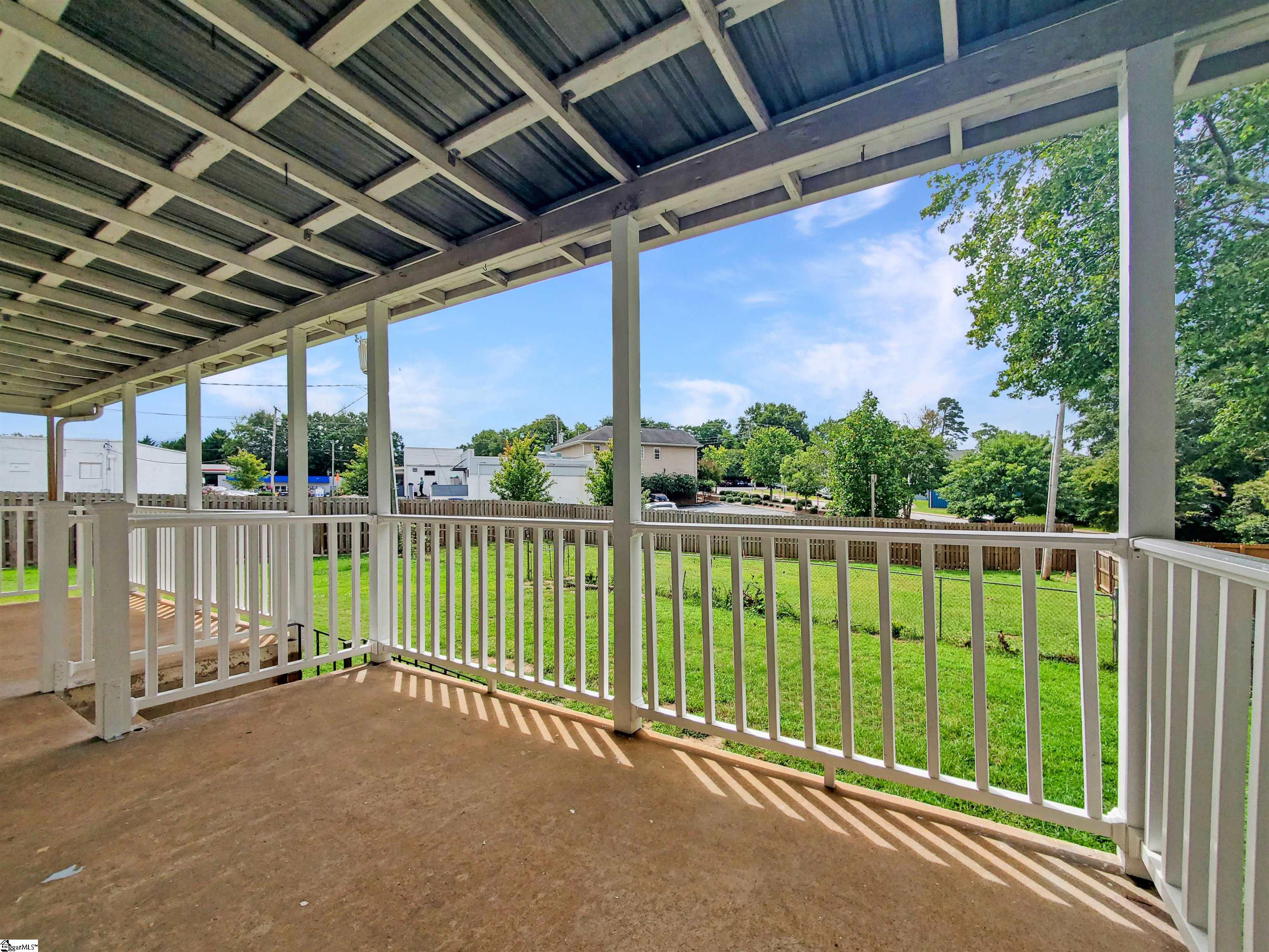 1599435 Property Photo 18