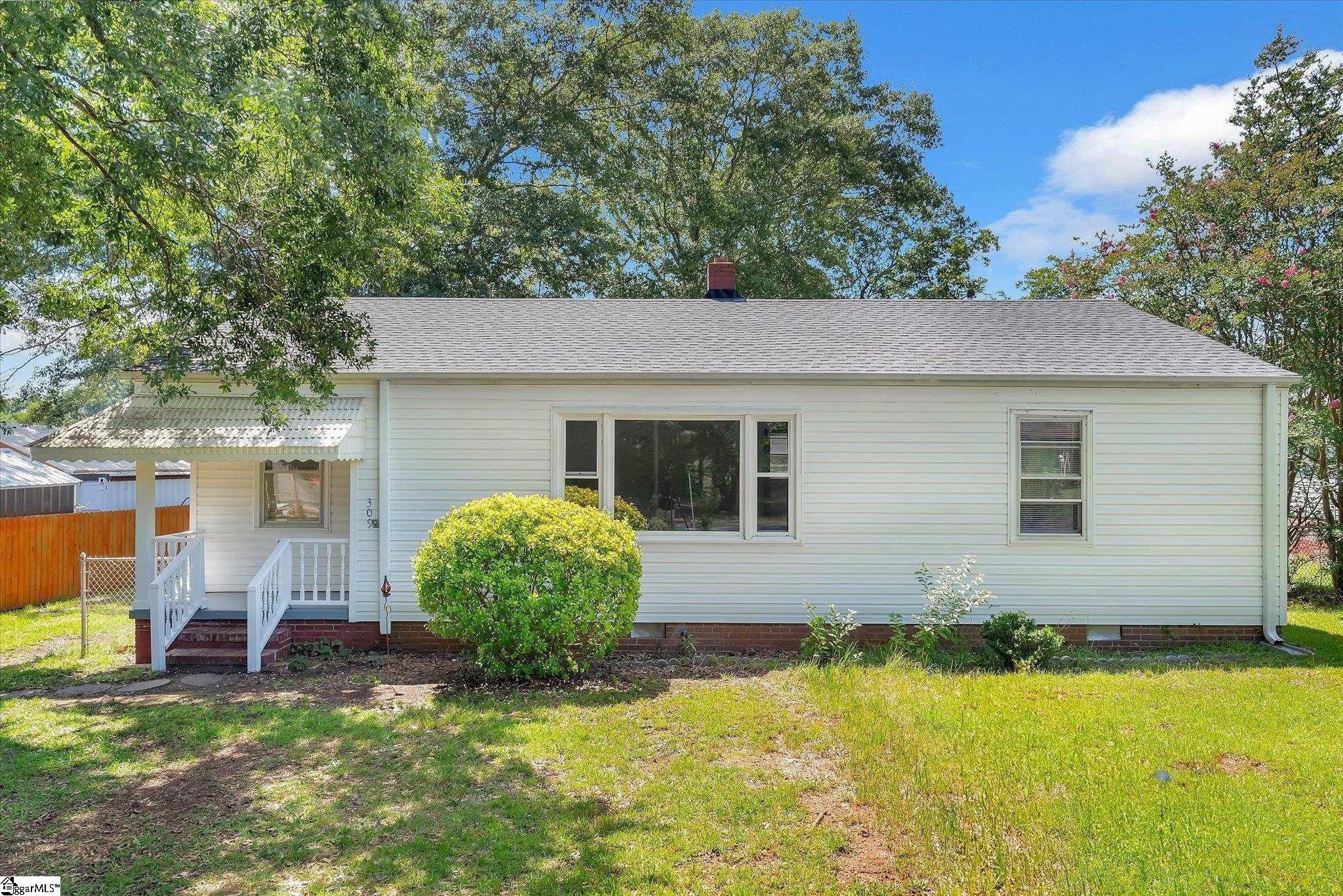309 Milliken Avenue Property Photo 2