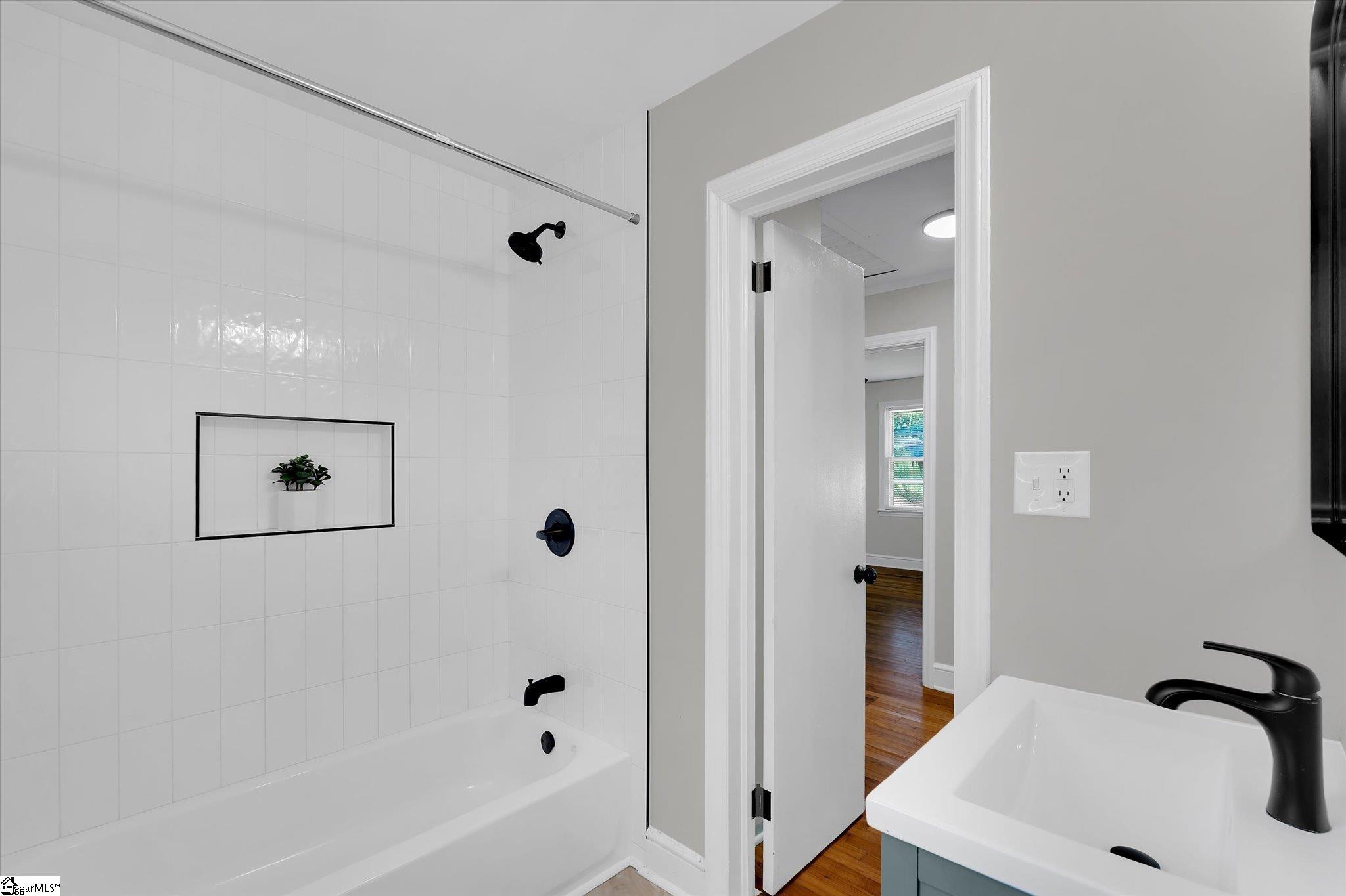 309 Milliken Avenue Property Photo 17