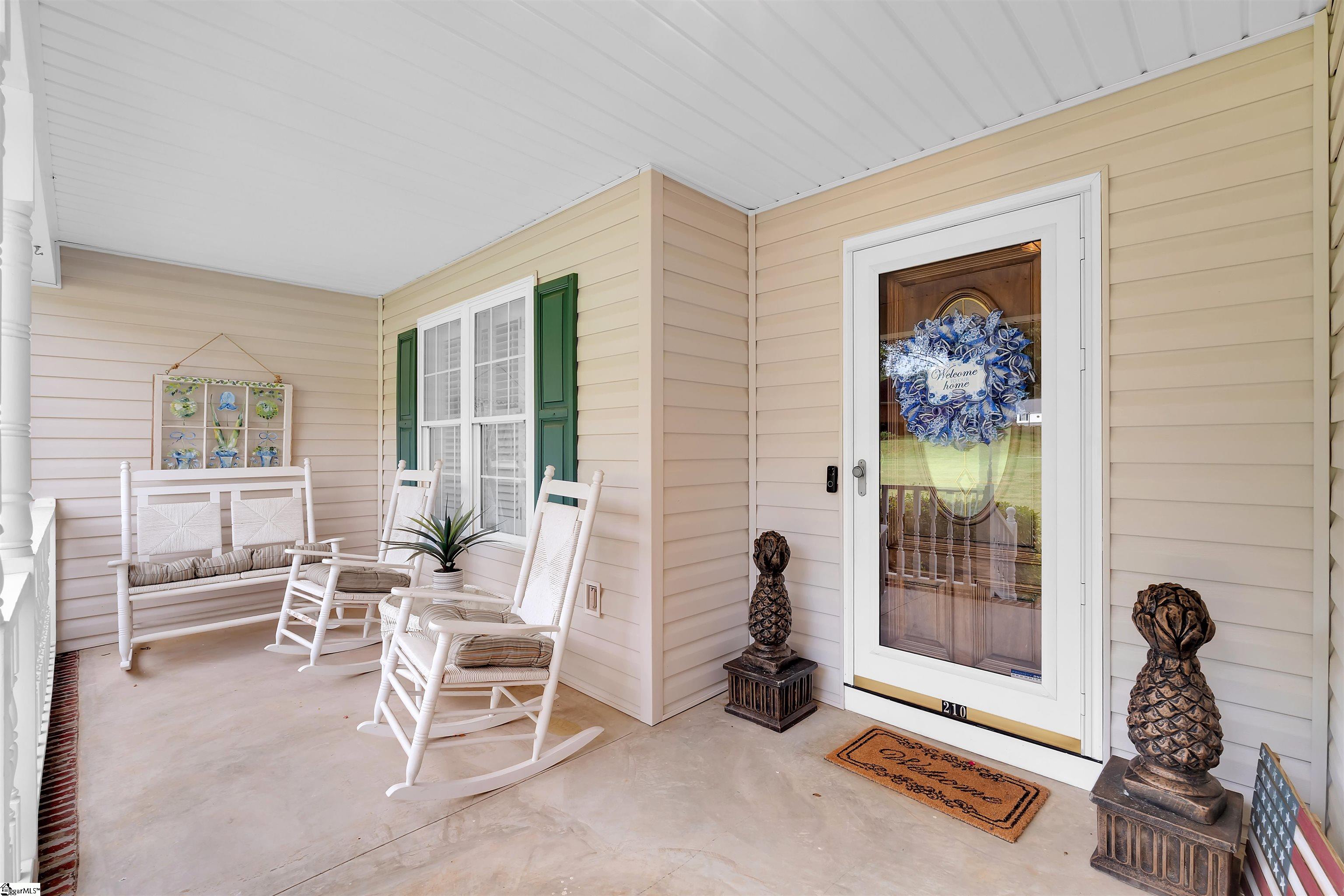 210 Camperdown Court Property Photo 10