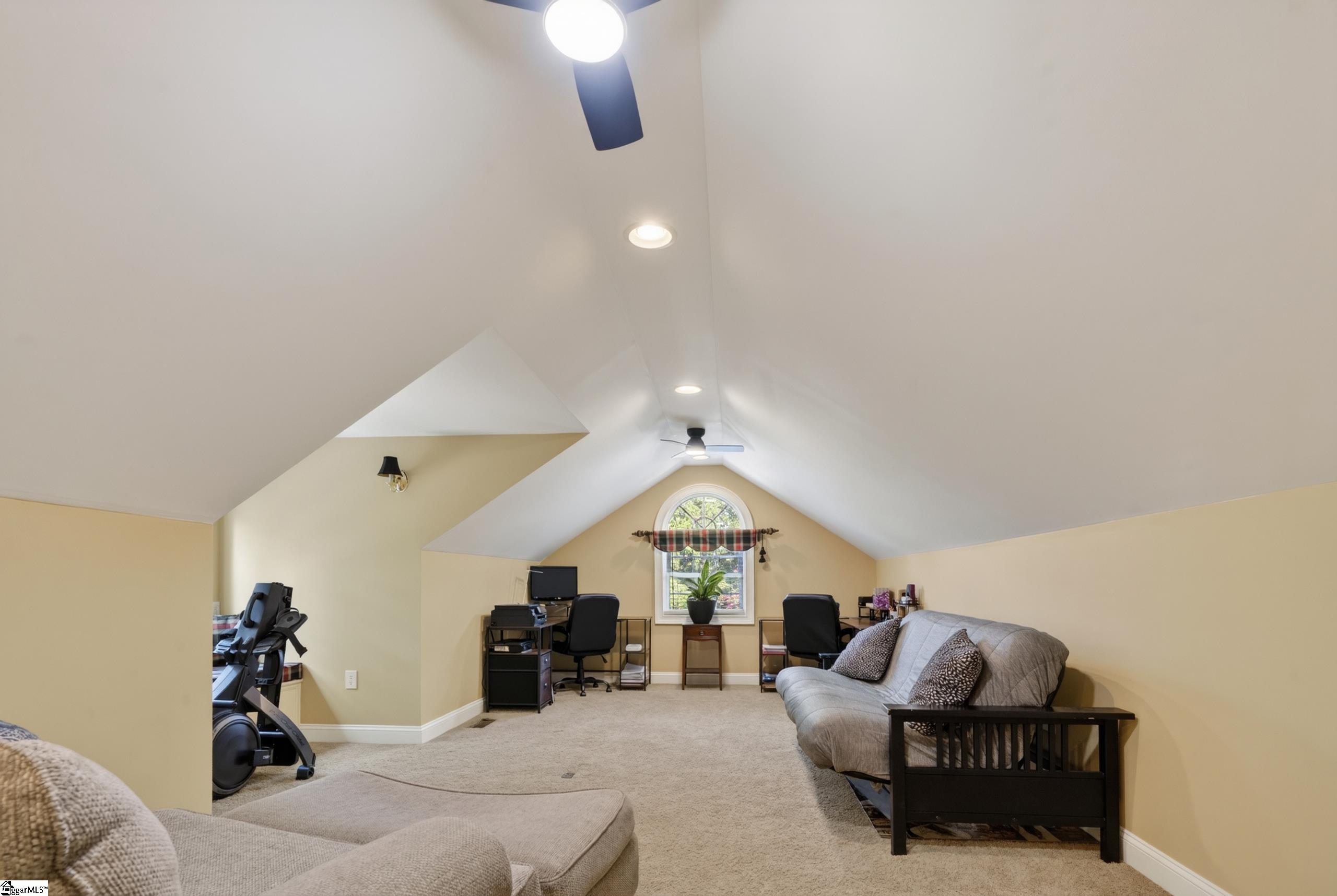 223 Swing About Property Photo 37