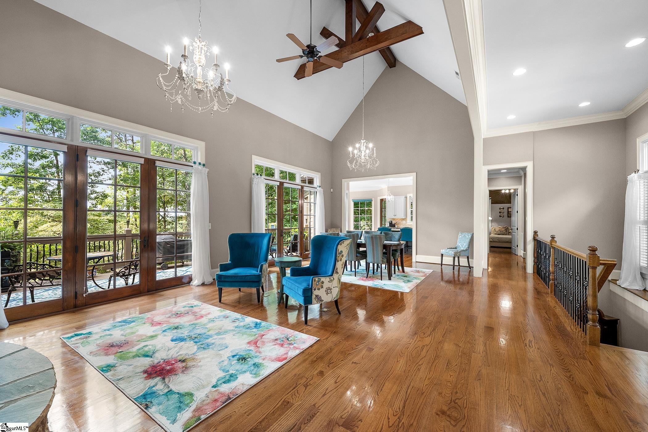 1599457 Property Photo 8