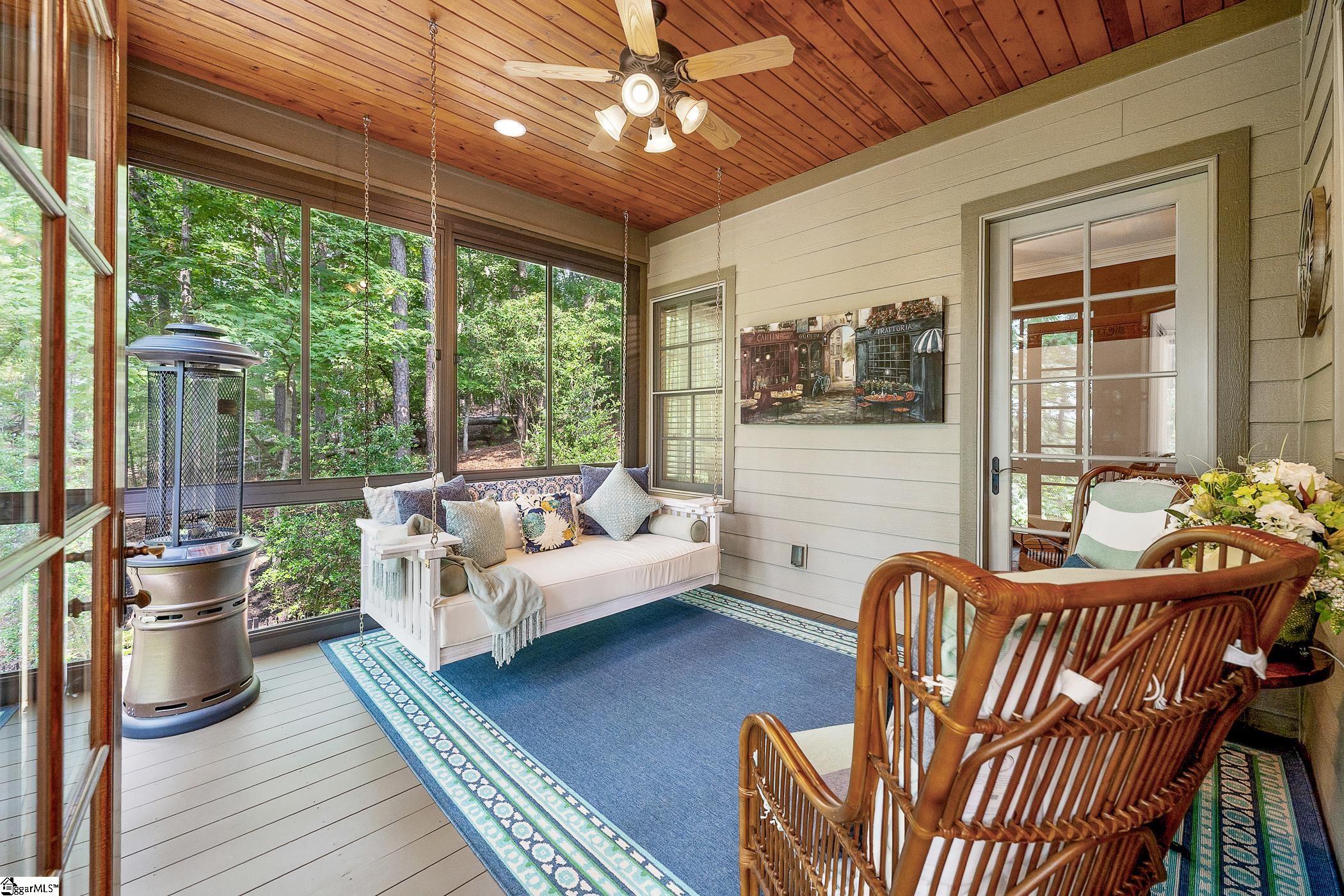 1599457 Property Photo 15