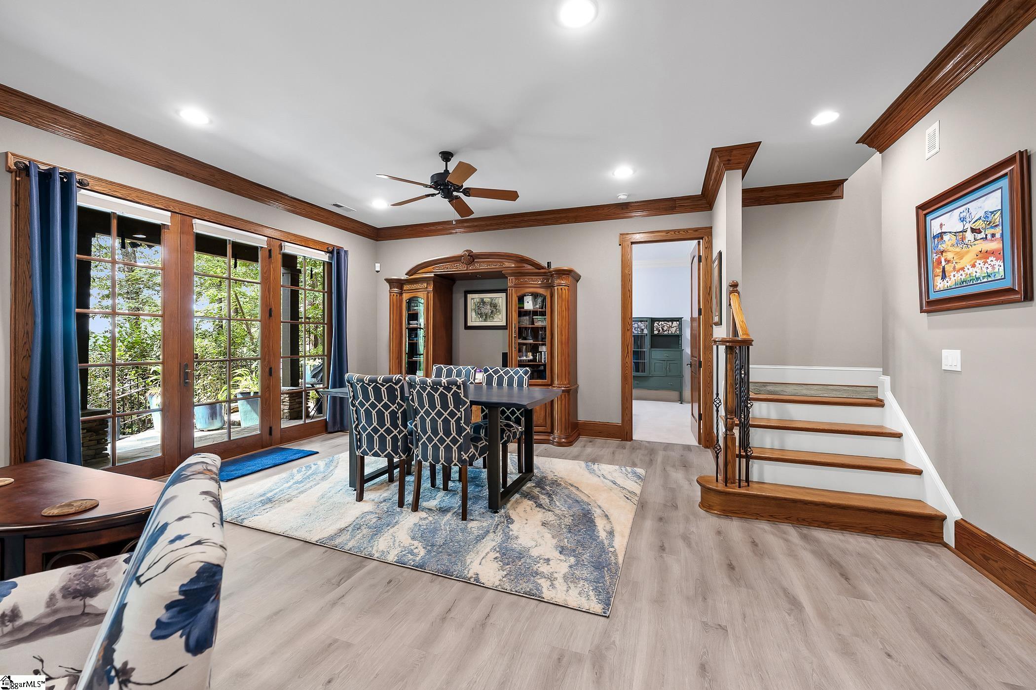 1599457 Property Photo 23