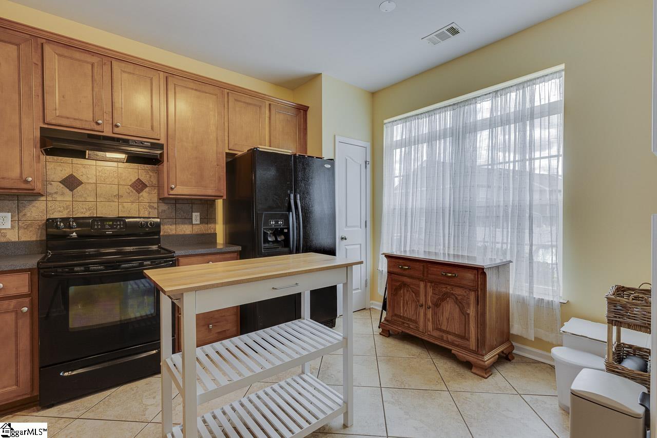 307 Intrepid Court Property Photo 7