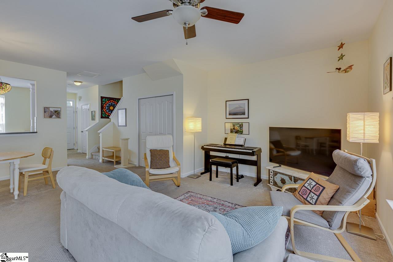 307 Intrepid Court Property Photo 15