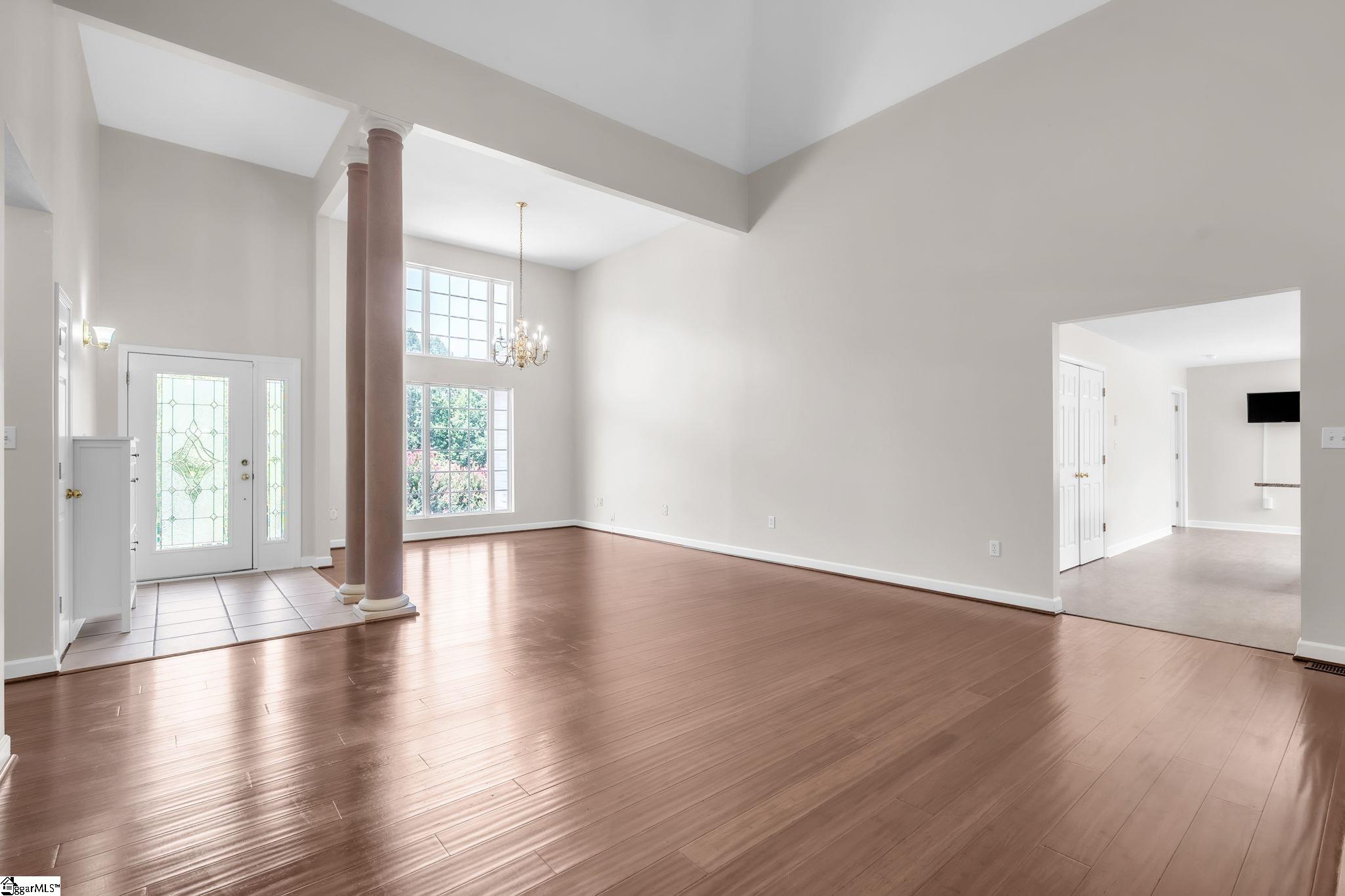 356 Garnet Valley Drive Property Photo 8