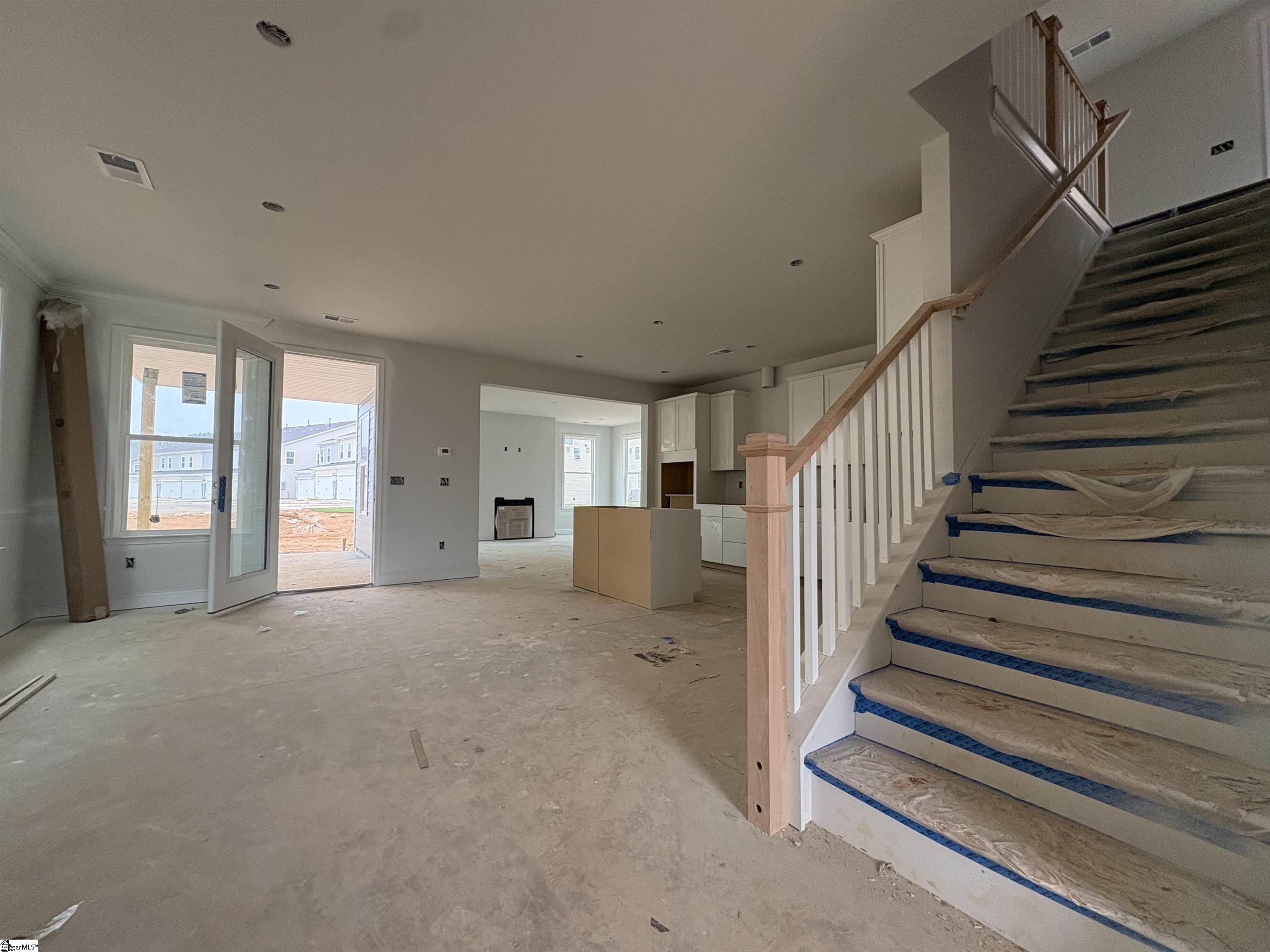 6 Whirlwind Way Property Photo 3