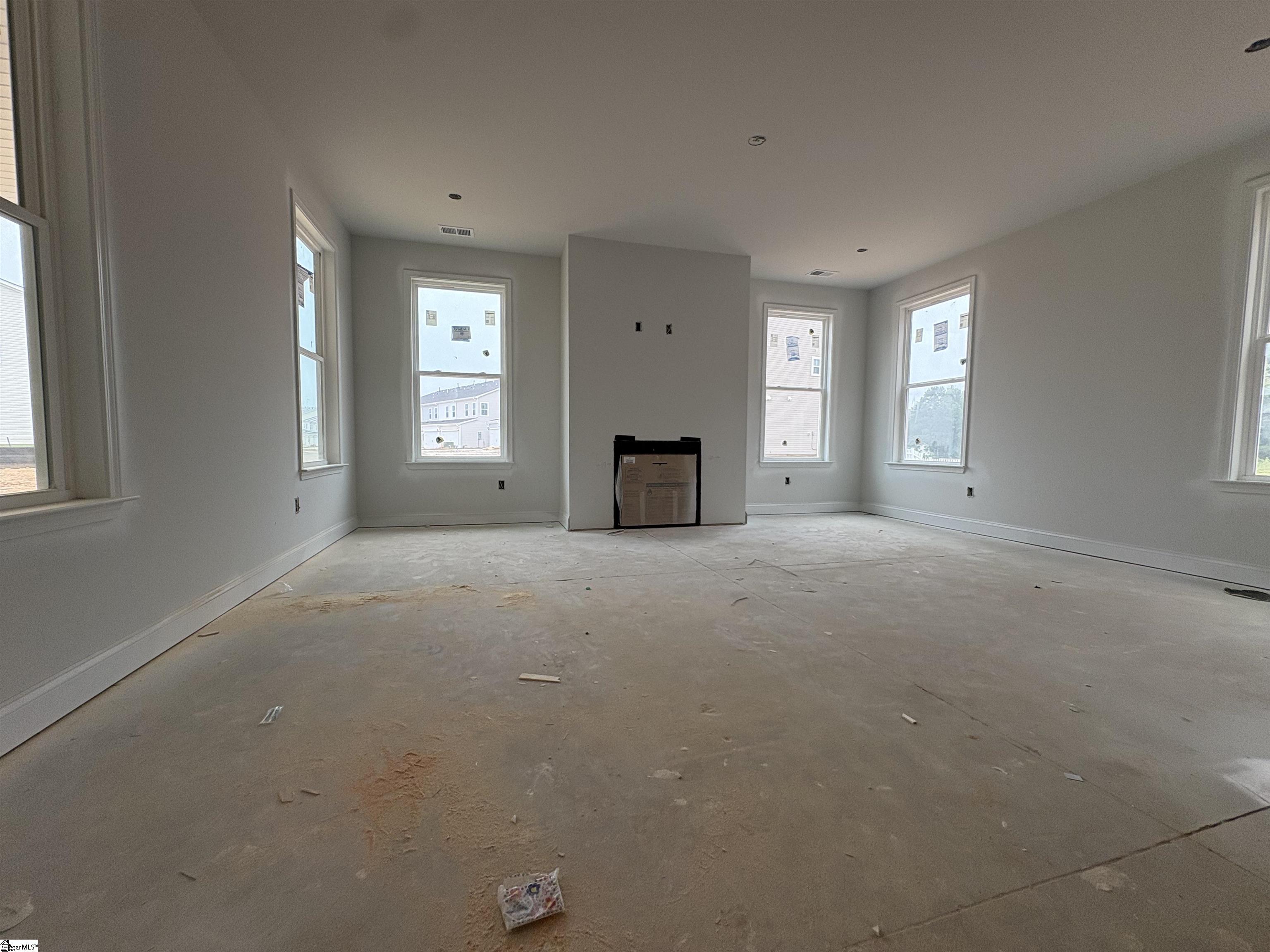 6 Whirlwind Way Property Photo 5