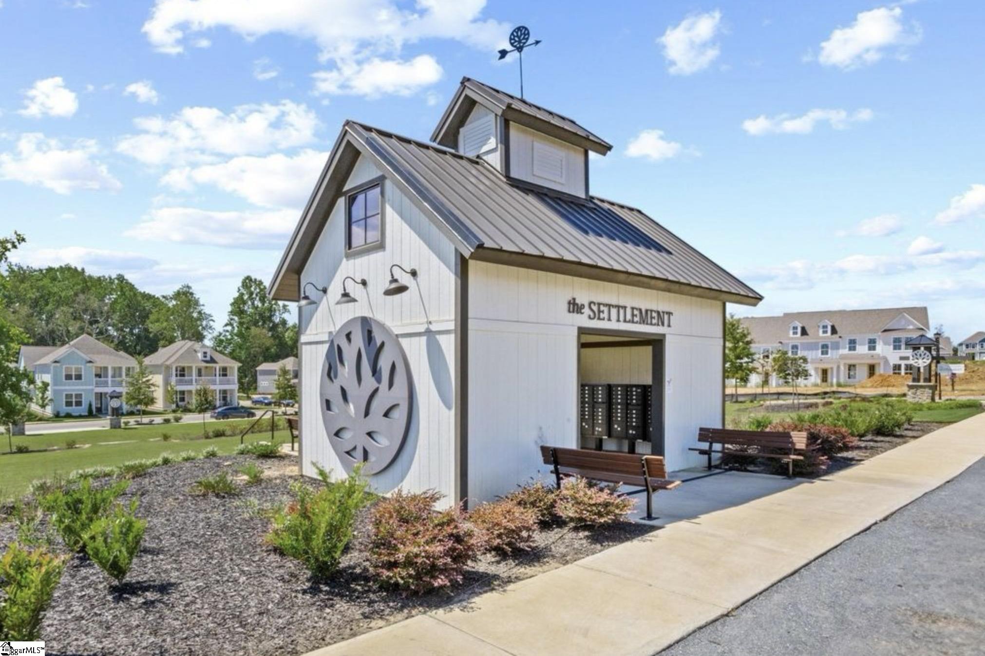 6 Whirlwind Way Property Photo 16