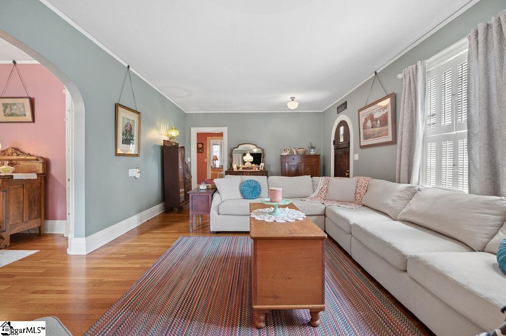 6 Oakland Avenue Property Photo 9