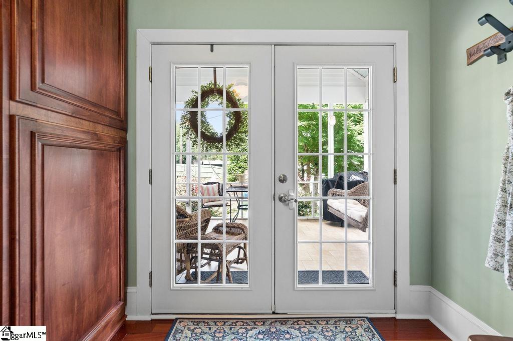 6 Oakland Avenue Property Photo 19