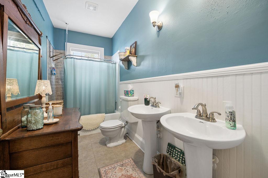 6 Oakland Avenue Property Photo 37