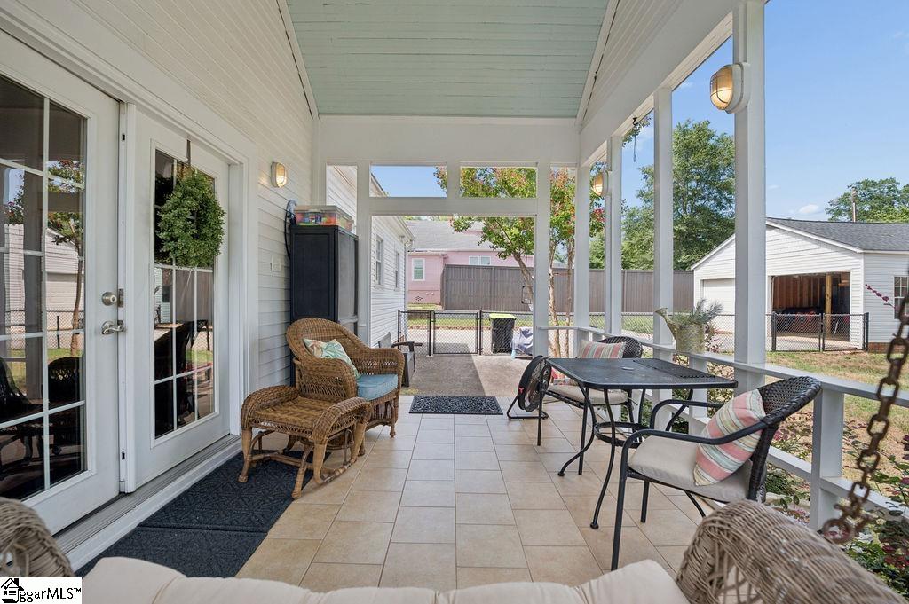 6 Oakland Avenue Property Photo 40