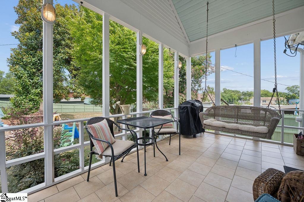6 Oakland Avenue Property Photo 41