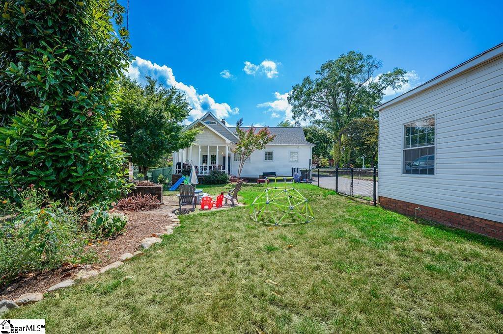6 Oakland Avenue Property Photo 44