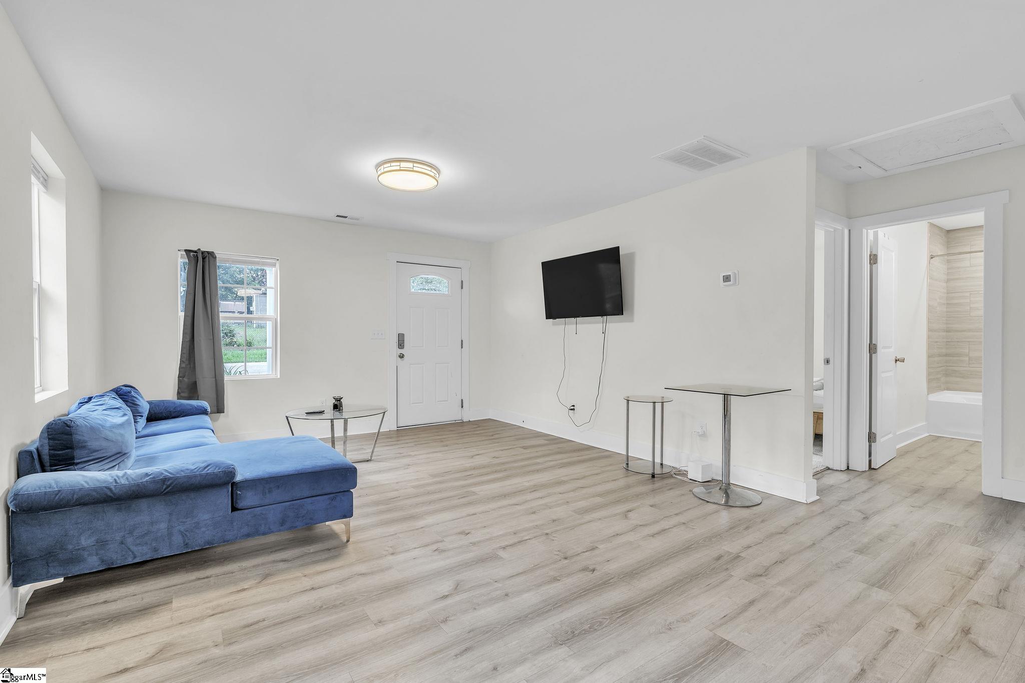 34 Jamison Street Property Photo 5