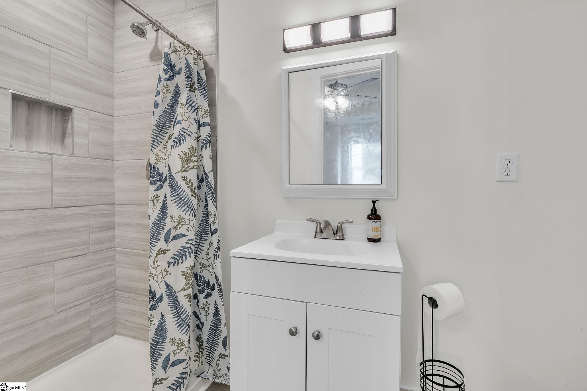 34 Jamison Street Property Photo 20