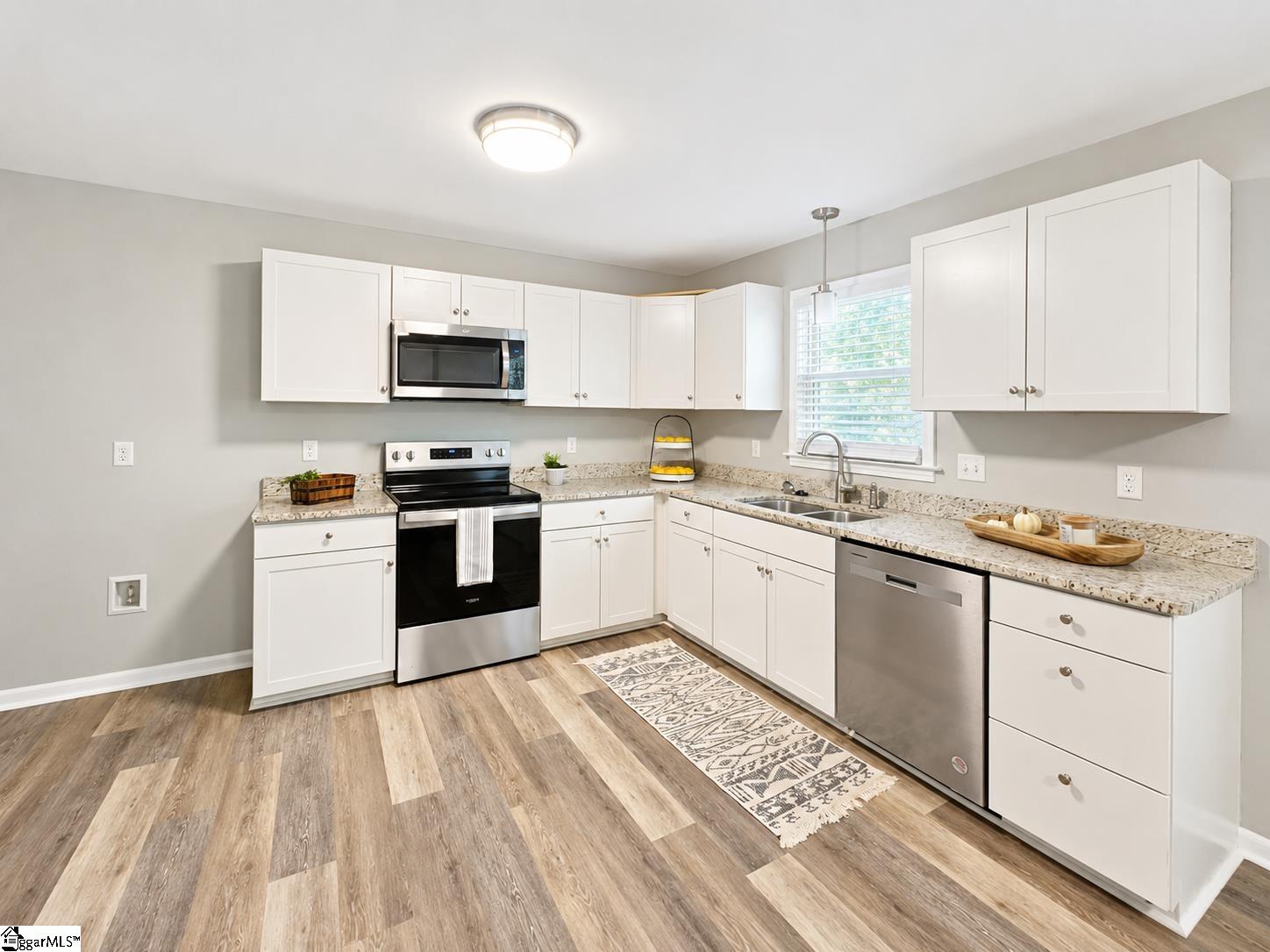 141 Russell Street Property Photo 8