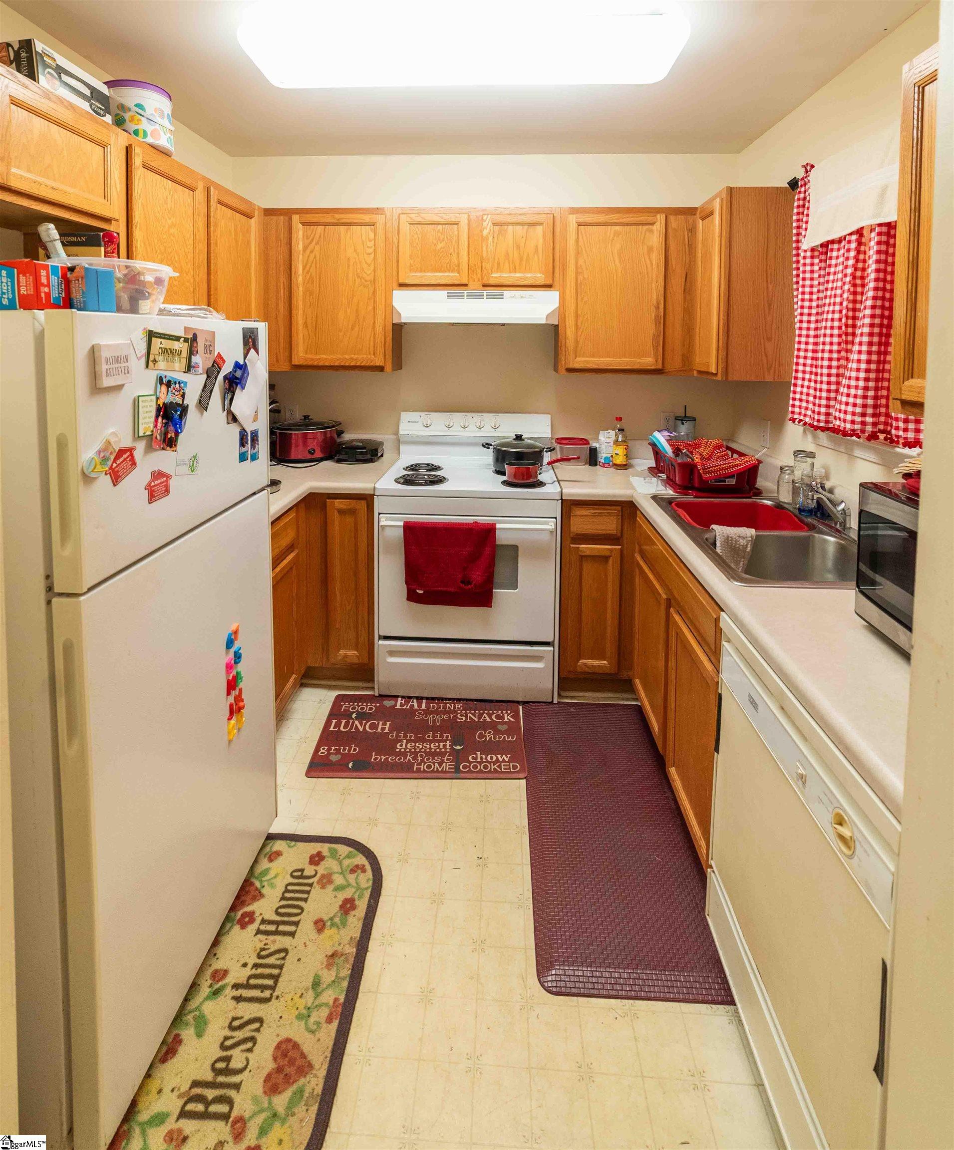 200 Ashley Lane Property Photo 8