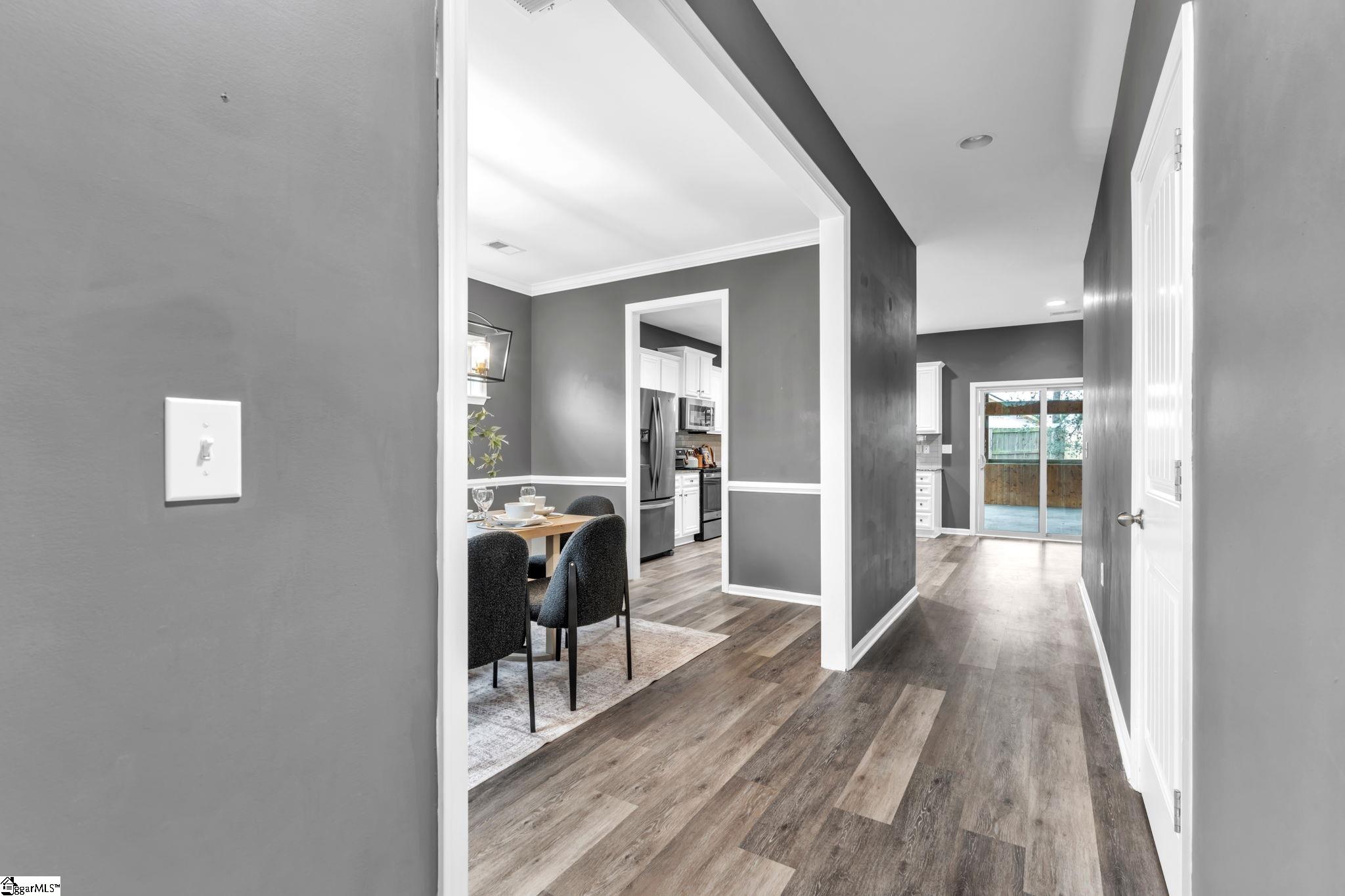 524 Marathon Court Property Photo 4