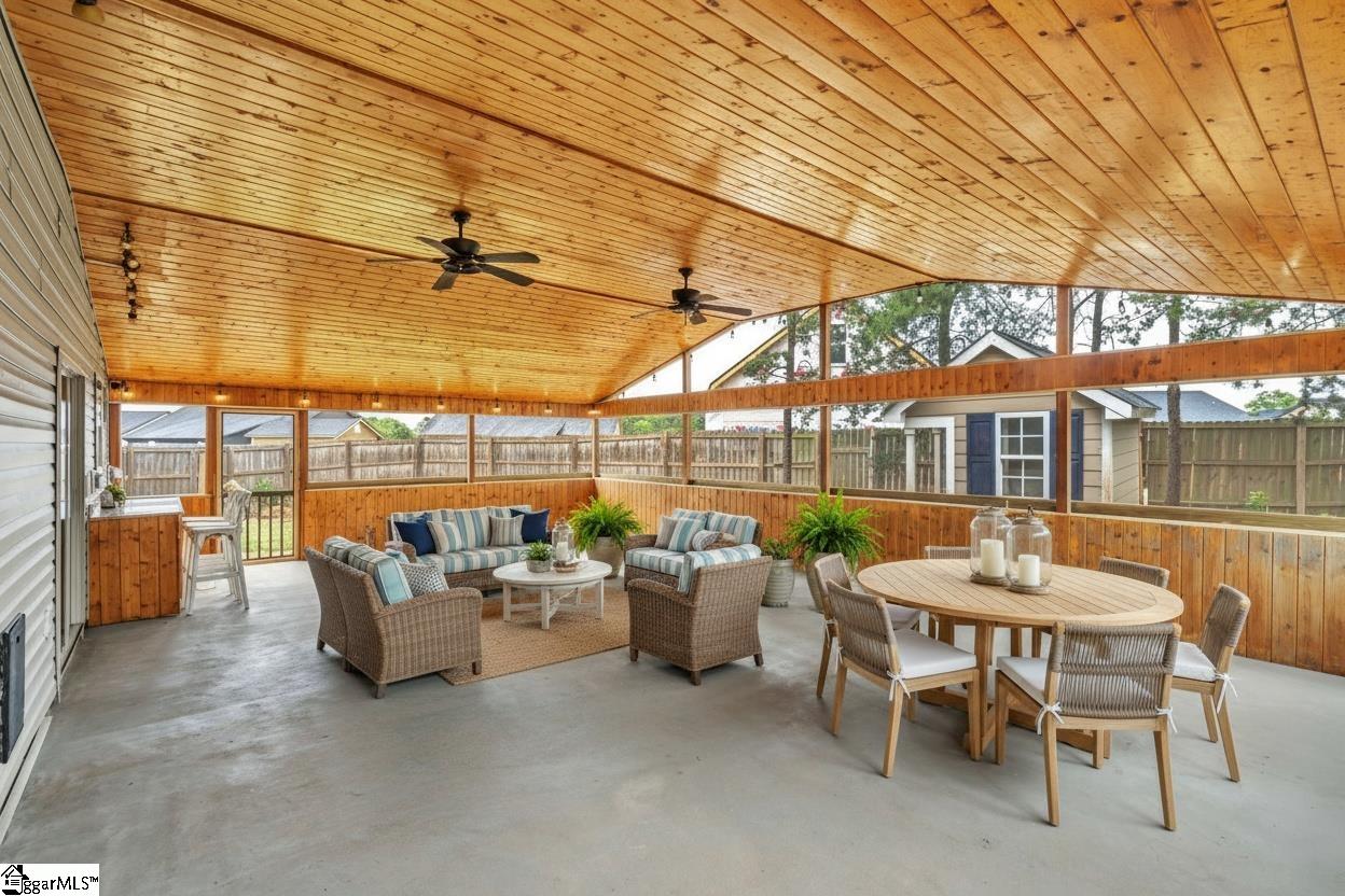 524 Marathon Court Property Photo 12