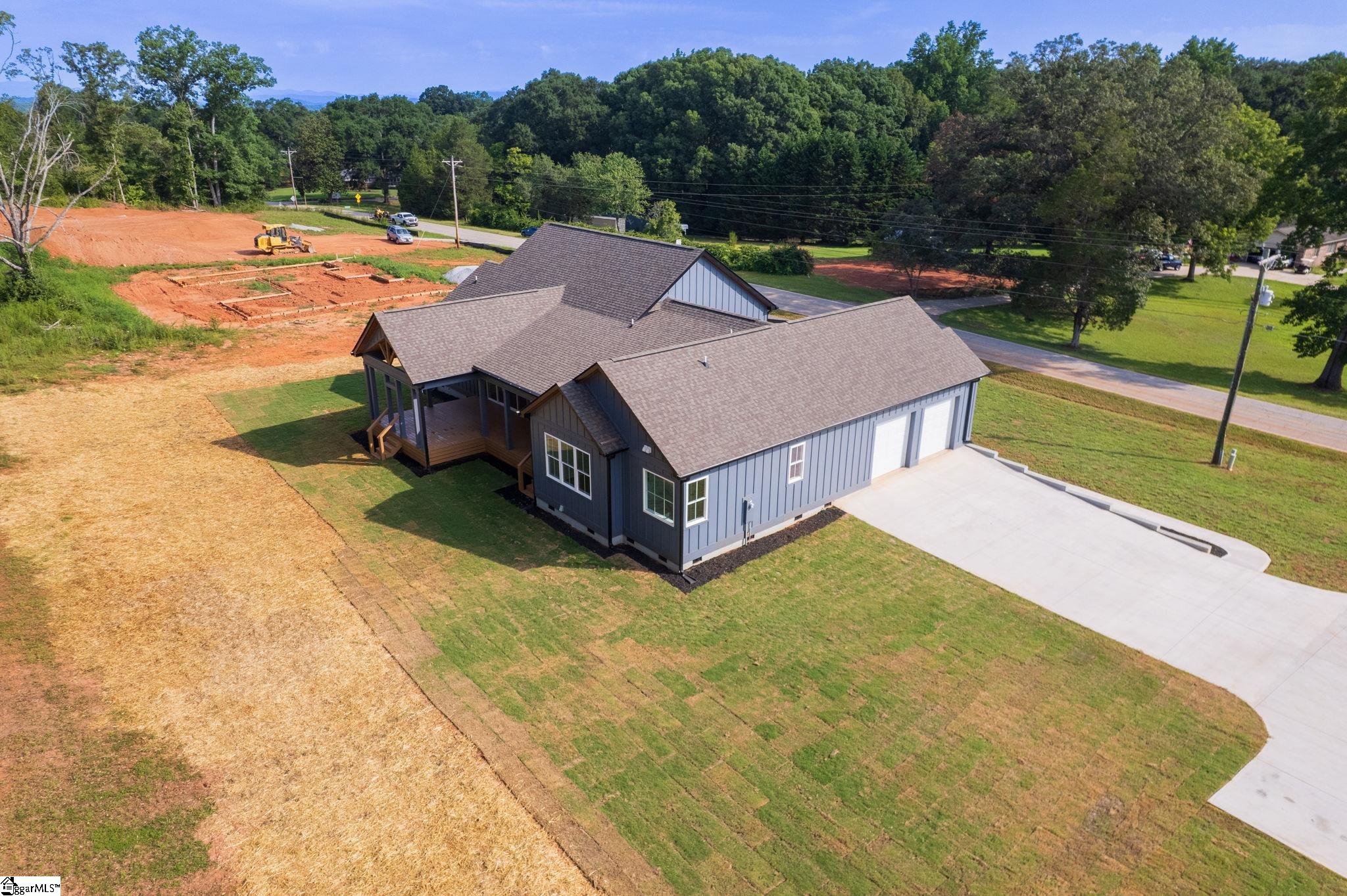 411 Stewart Gin Road Property Photo 6