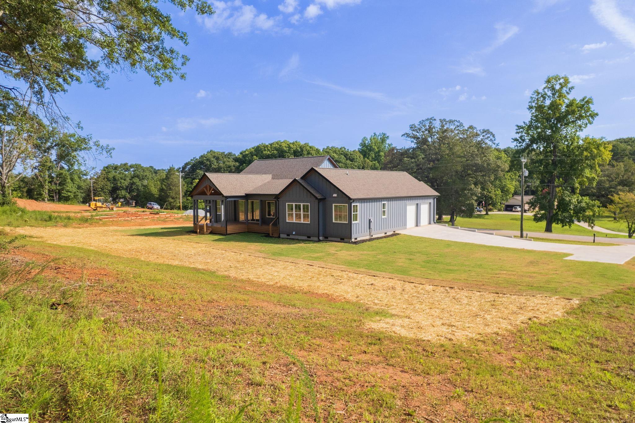 411 Stewart Gin Road Property Photo 9