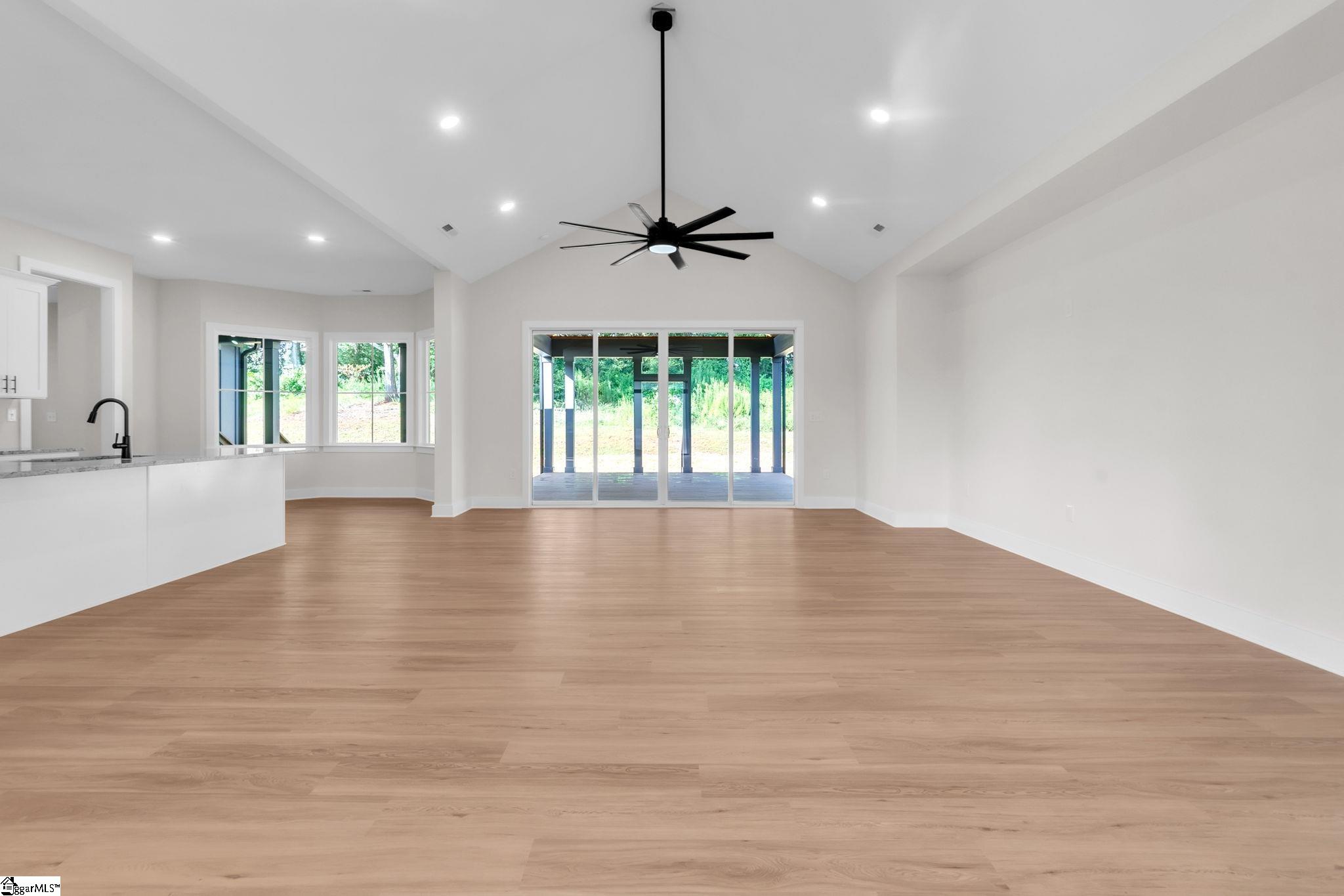 411 Stewart Gin Road Property Photo 23
