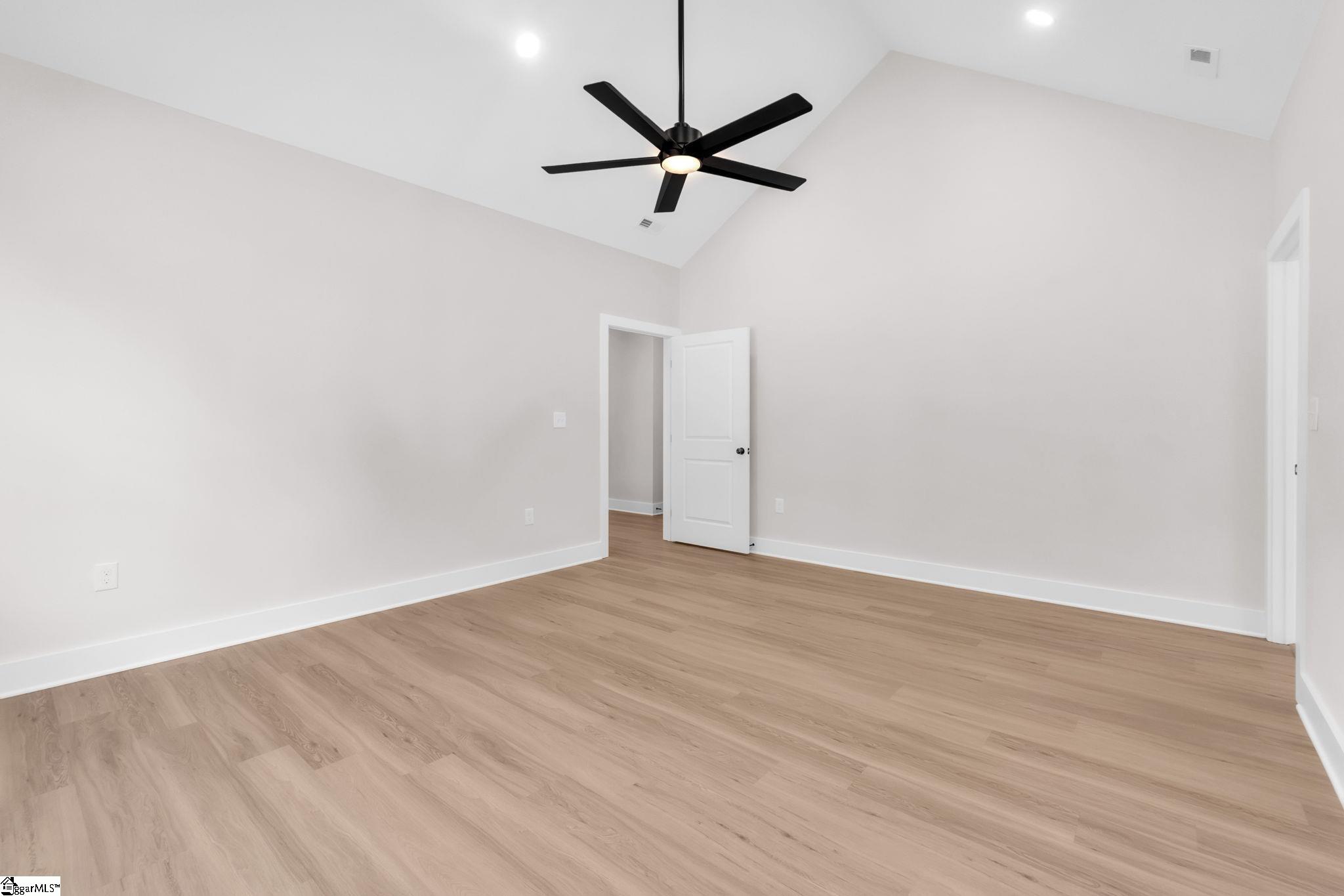411 Stewart Gin Road Property Photo 32